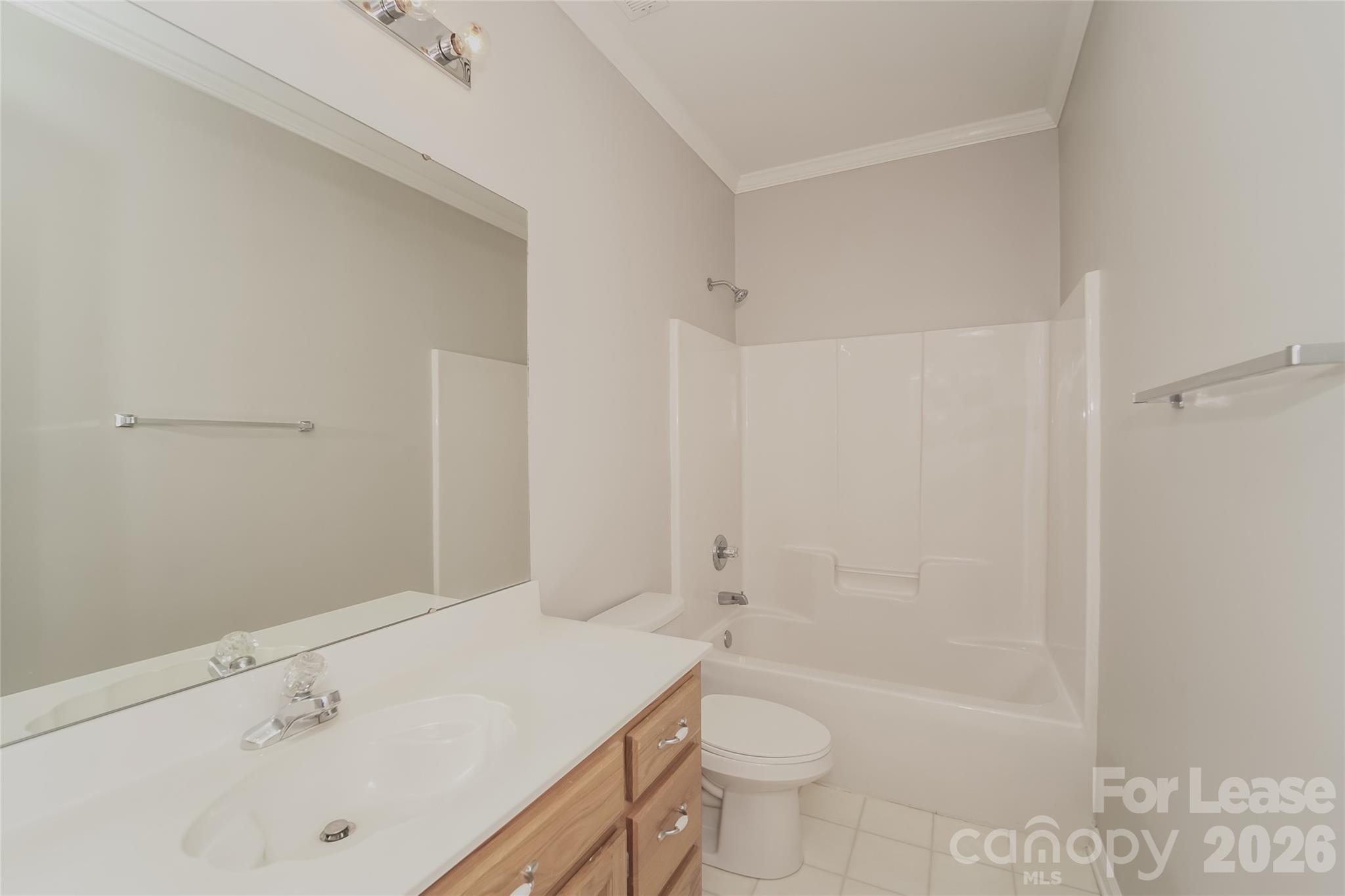 Single Family Residence at 16831 Hampton Crossing Drive, Huntersville, photo 14 of 15