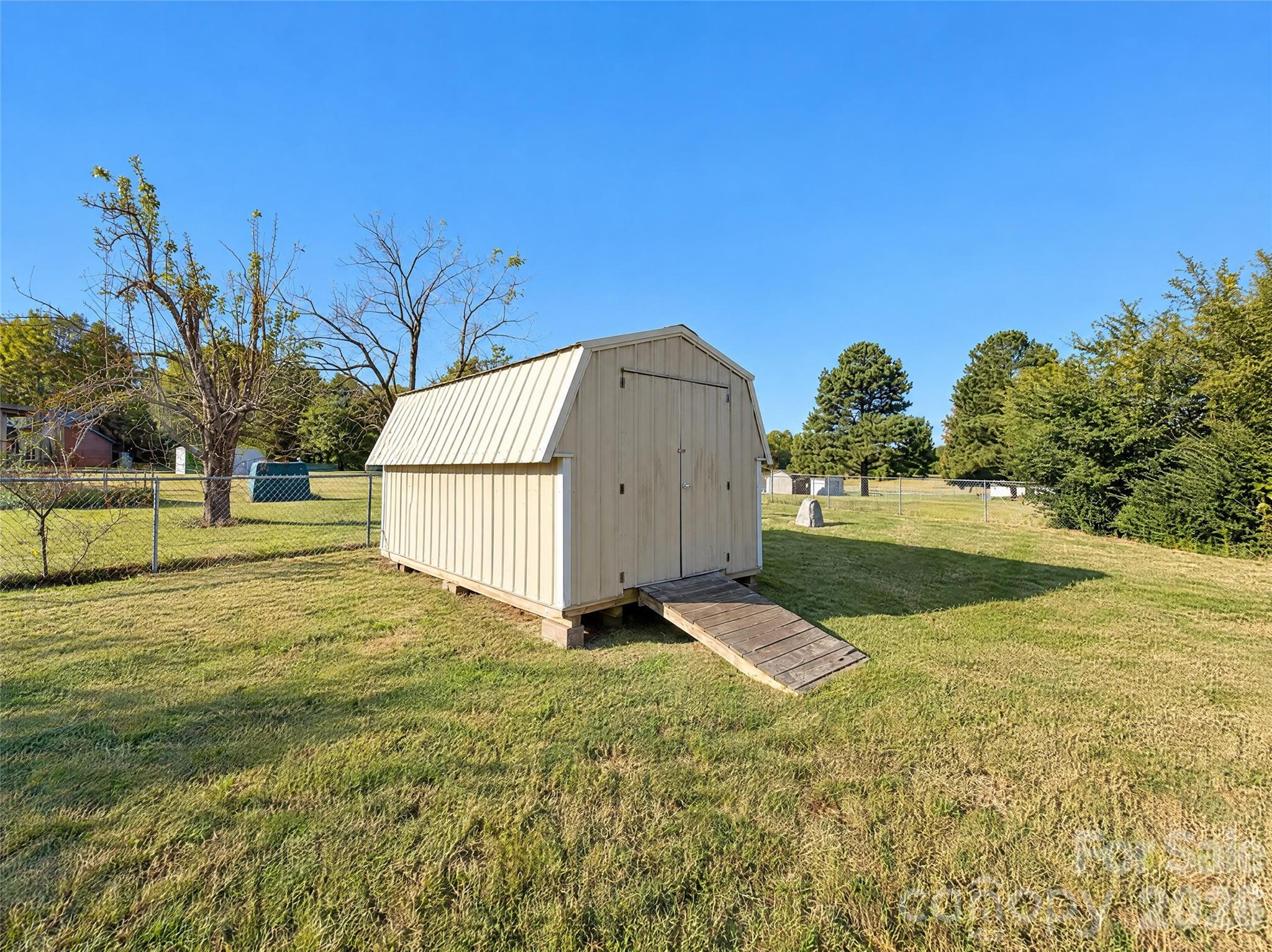 Single Family Residence at 3140 Earnhardt Road, Rockwell, photo 21 of 25