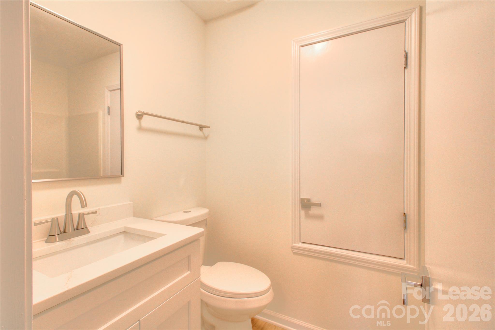 Single Family Residence at 623 Olin Drive, Waxhaw, photo 9 of 20
