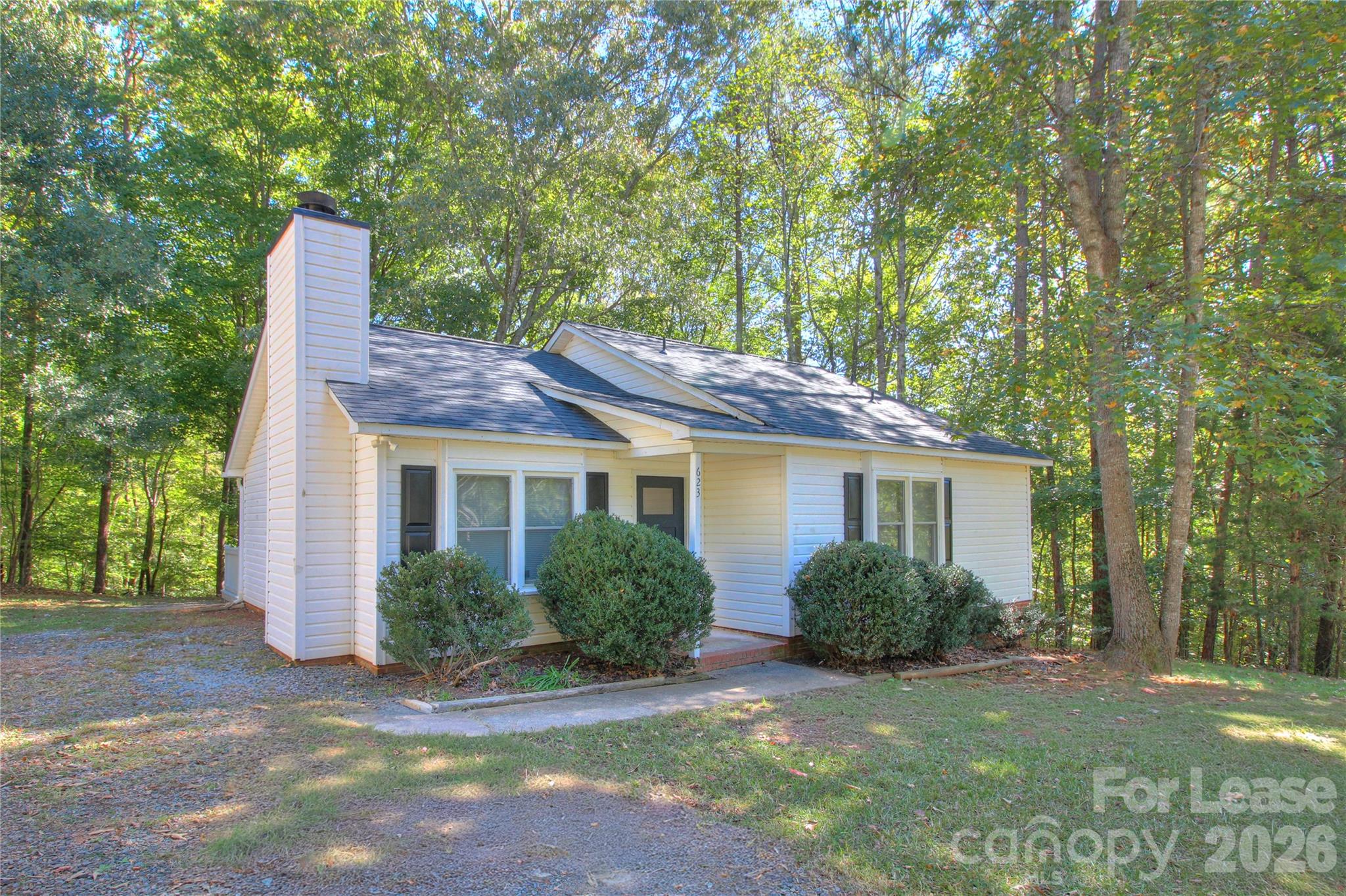 Single Family Residence at 623 Olin Drive, Waxhaw, photo 12 of 20
