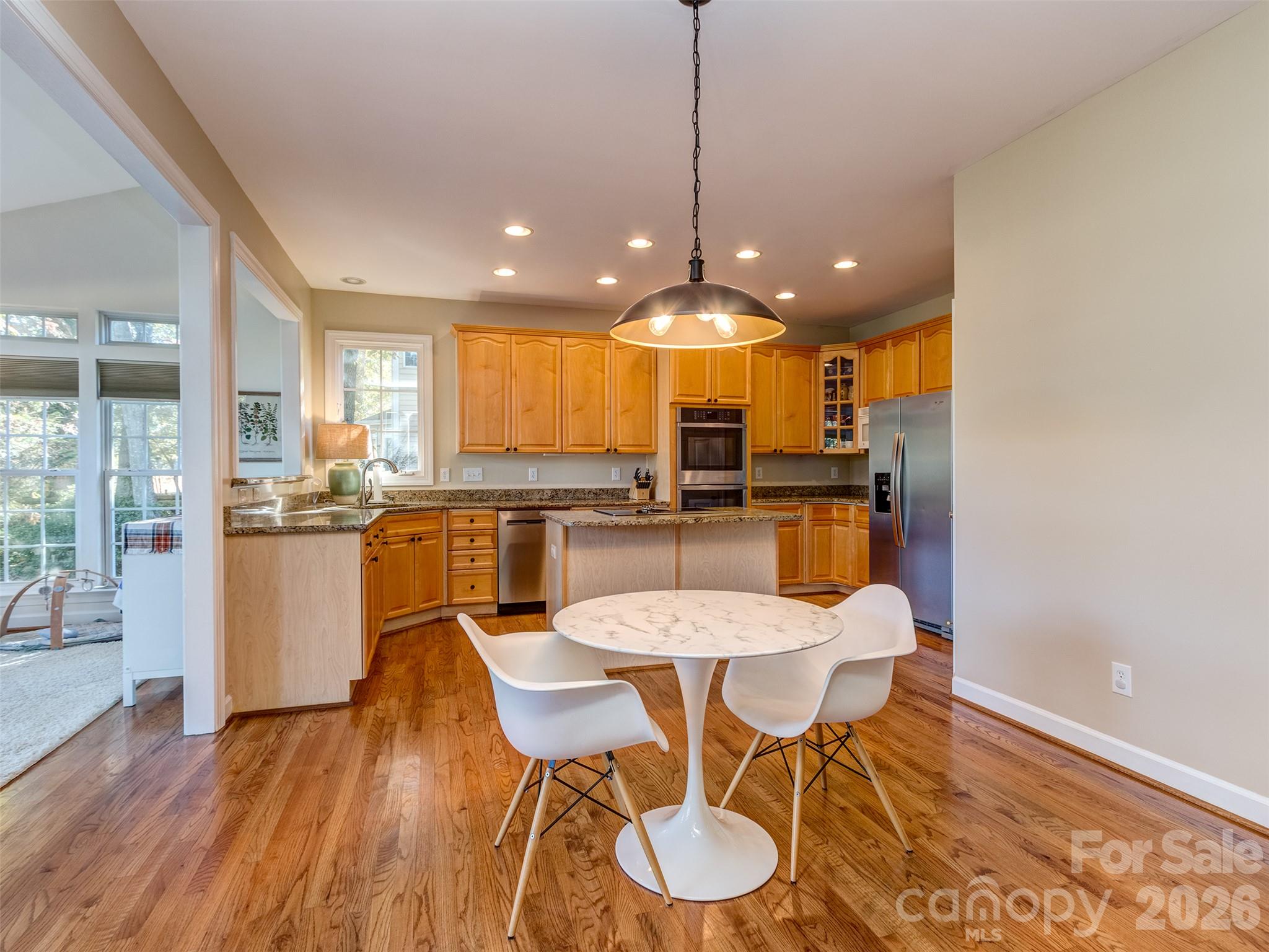 Single Family Residence at 136 Lockerbie Lane, Mooresville, photo 13 of 41