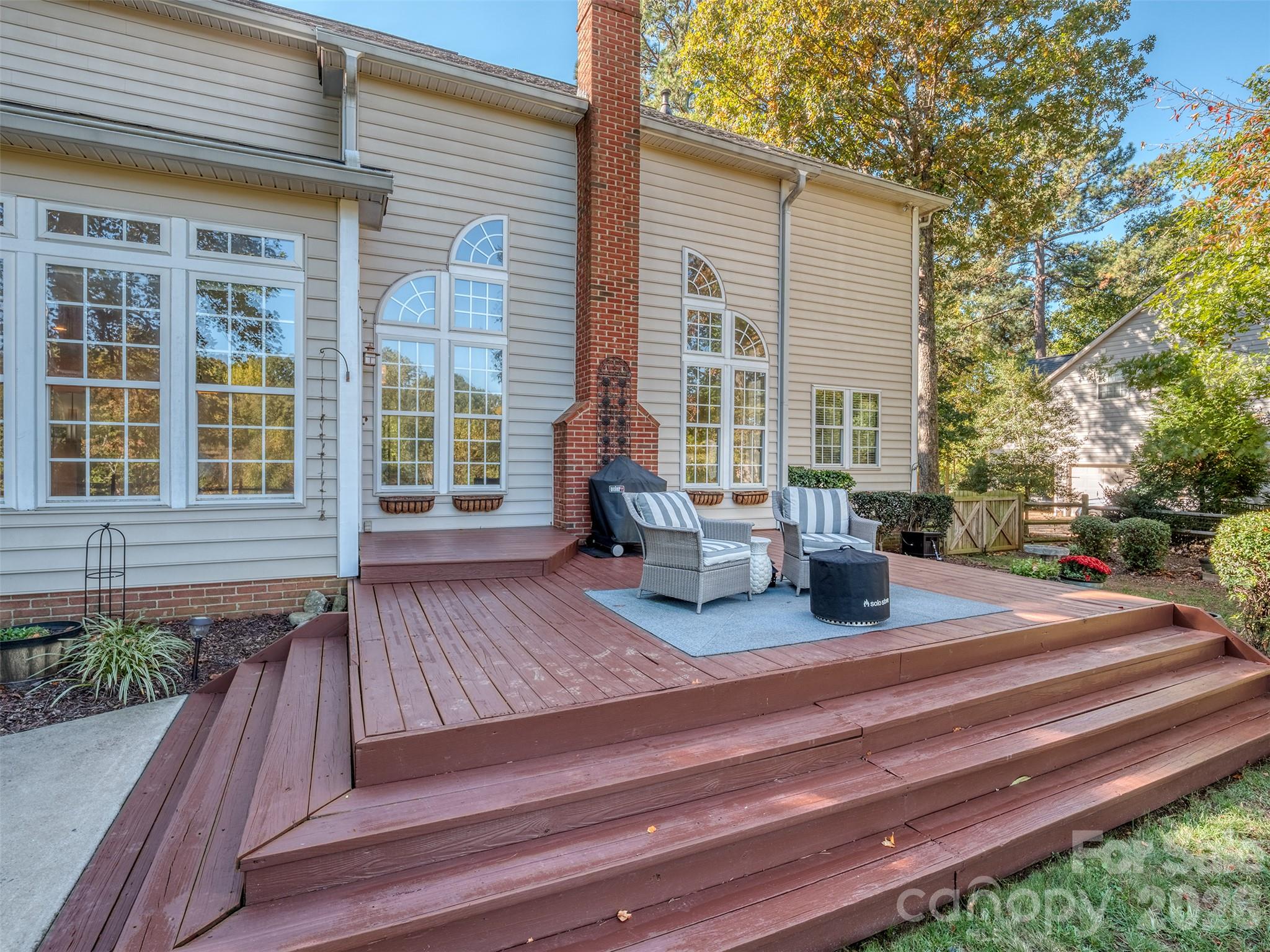 Single Family Residence at 136 Lockerbie Lane, Mooresville, photo 32 of 41