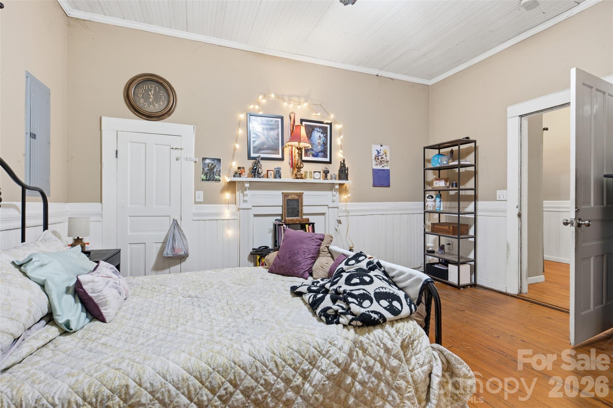 Single Family Residence at 328 S Race Street, Statesville, photo 19 of 29
