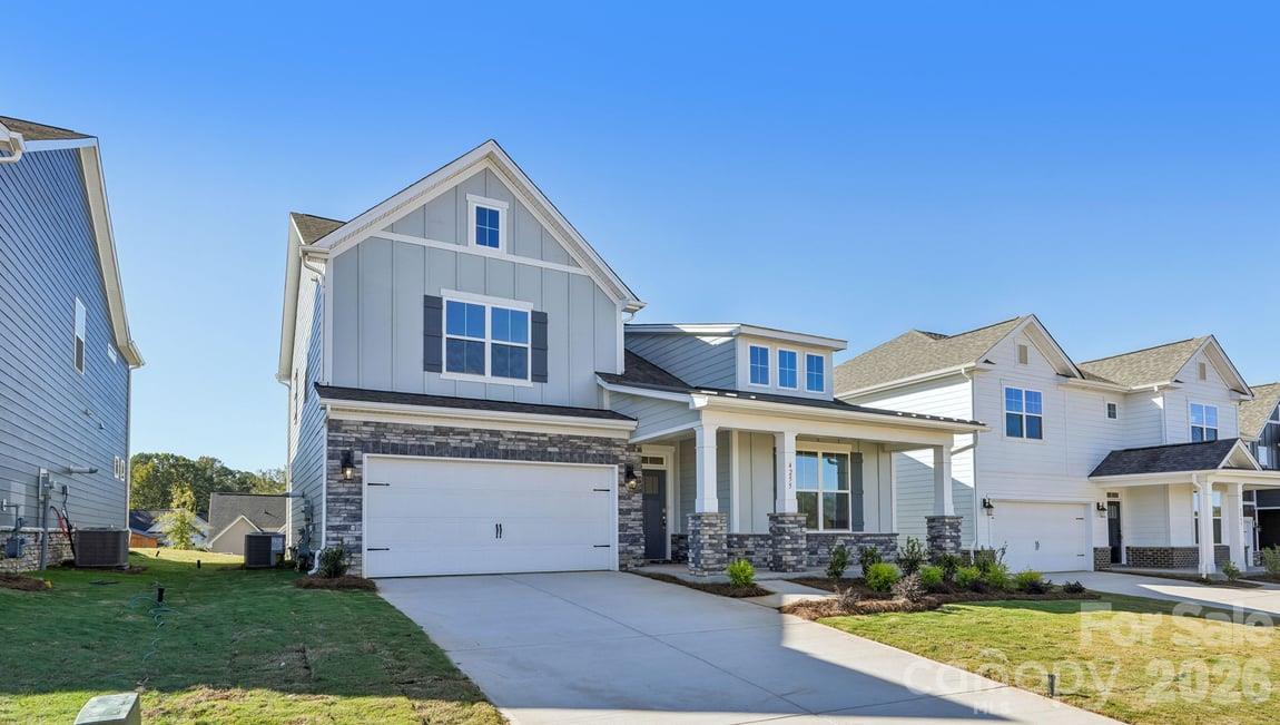 Single Family Residence at 4255 Round Table Drive, Gastonia, photo 4 of 73