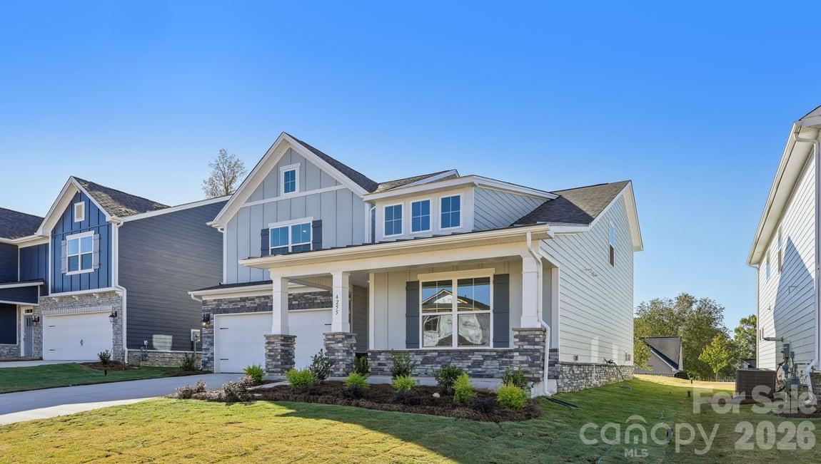 Single Family Residence at 4255 Round Table Drive, Gastonia, photo 6 of 73
