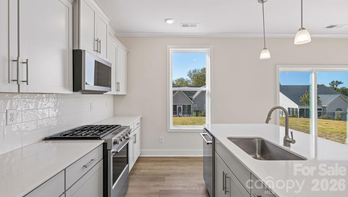 Single Family Residence at 4255 Round Table Drive, Gastonia, photo 28 of 73