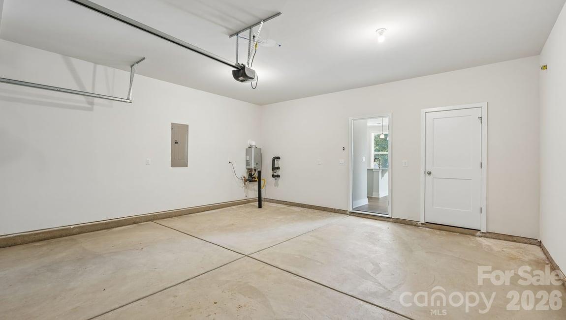 Single Family Residence at 4255 Round Table Drive, Gastonia, photo 68 of 73