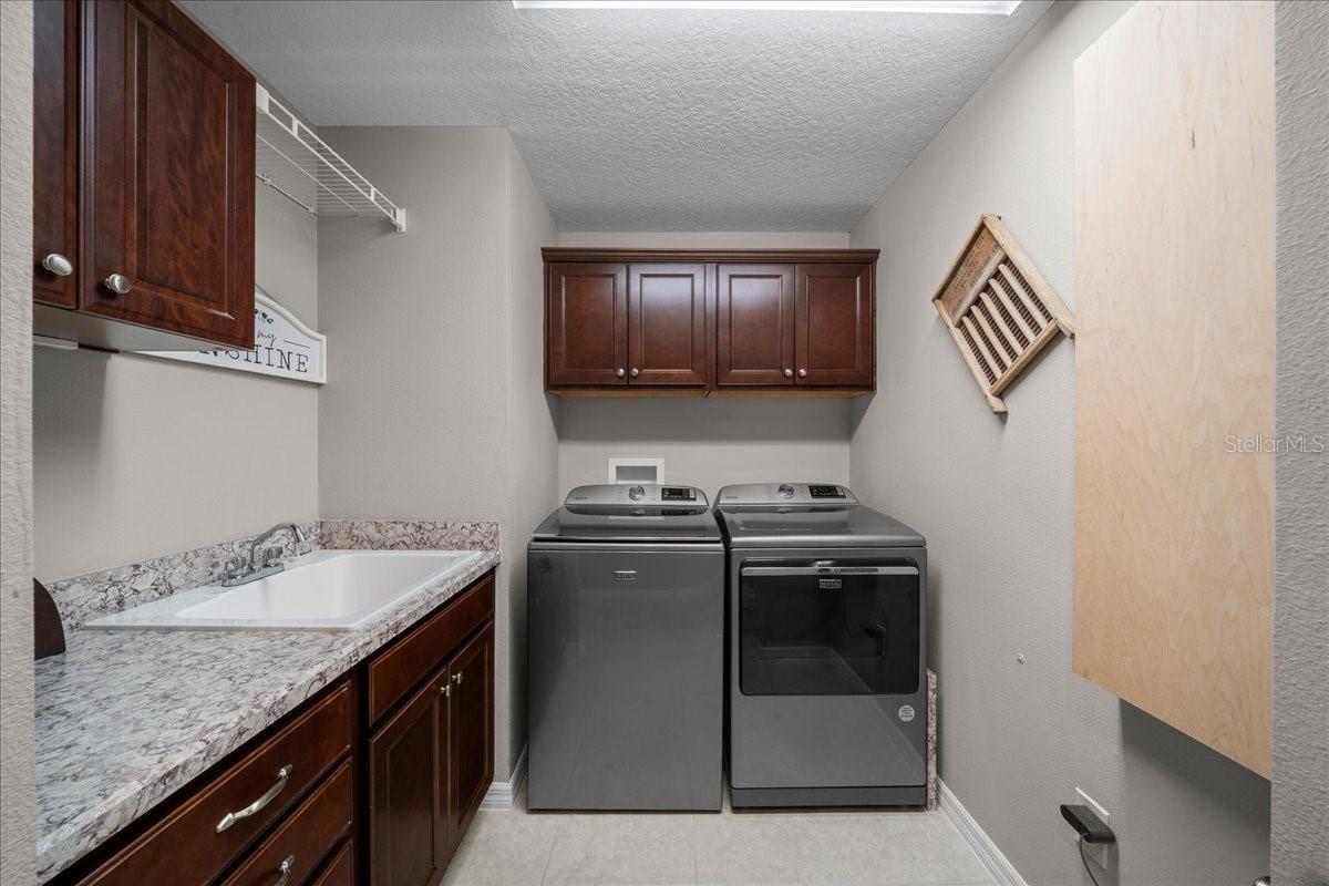 Laundry Room has Updated Appliances - 3335 VELTRE WAY, THE VILLAGES