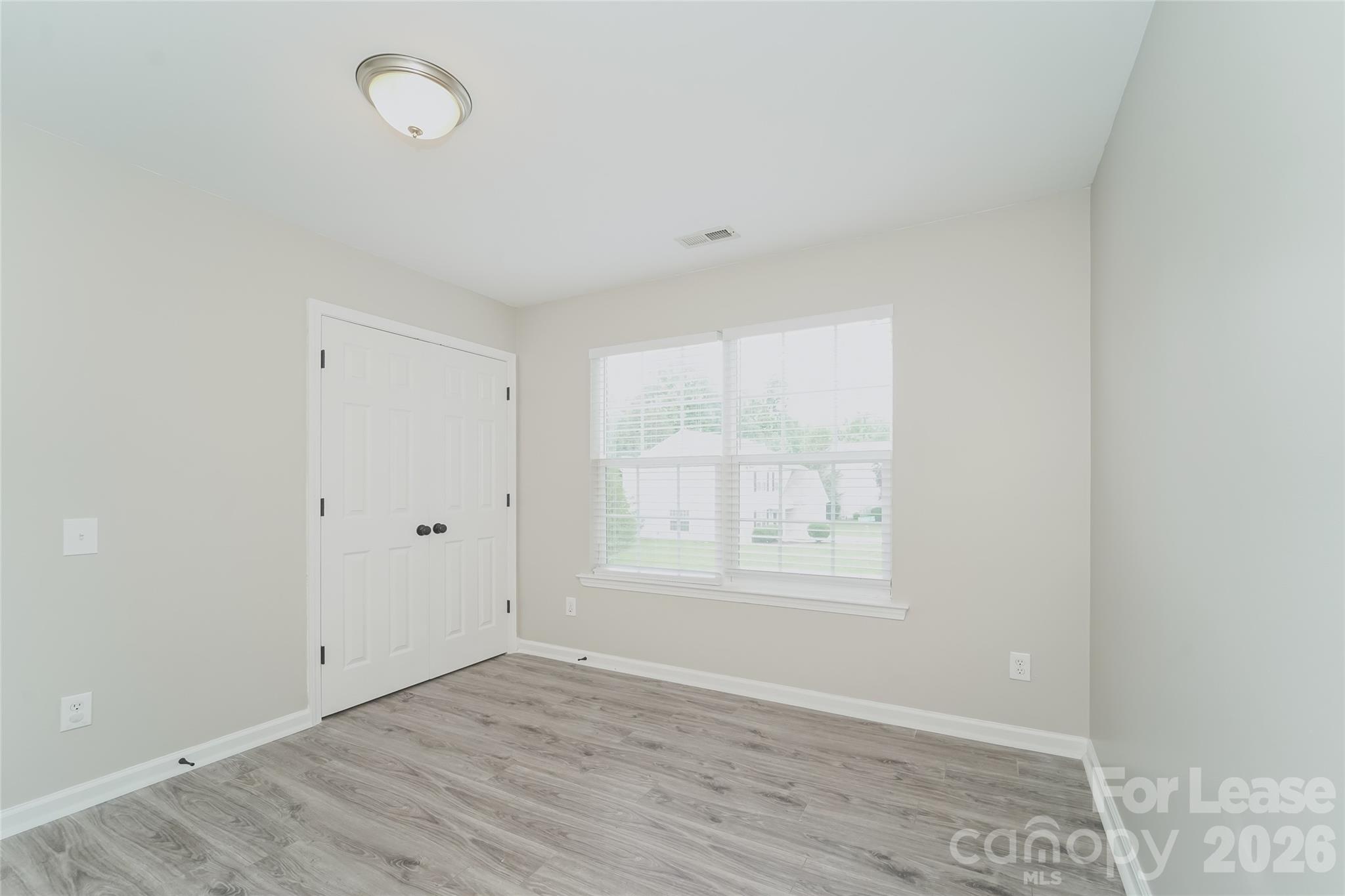 Single Family Residence at 9136 Culcairn Road, Huntersville, photo 10 of 15