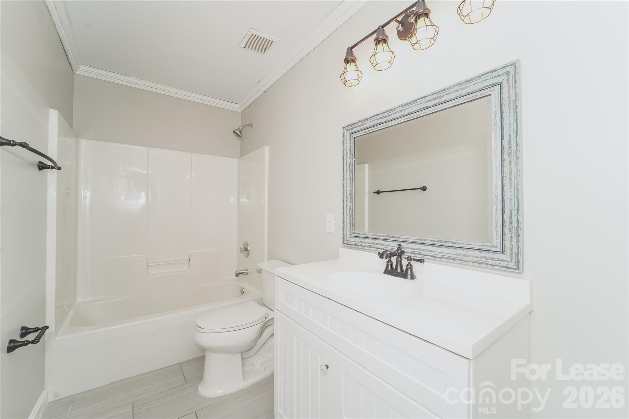 Single Family Residence at 9136 Culcairn Road, Huntersville, photo 14 of 15