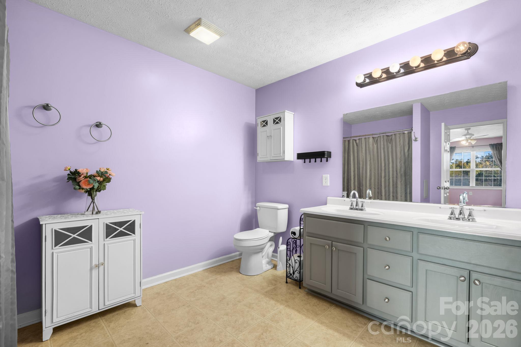 Single Family Residence at 2137 Olde Farm Road, Hudson, photo 22 of 38