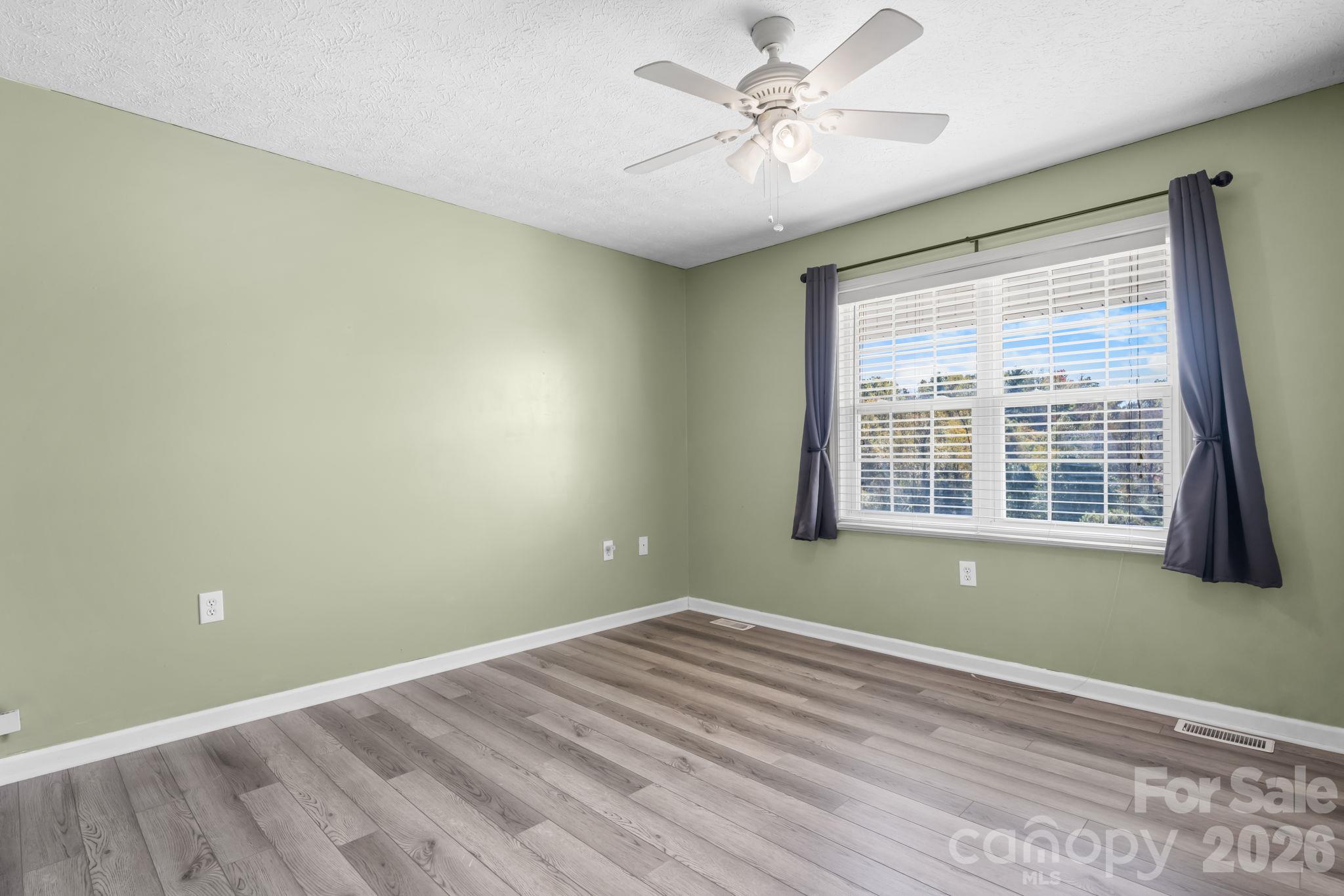 Single Family Residence at 2137 Olde Farm Road, Hudson, photo 26 of 38