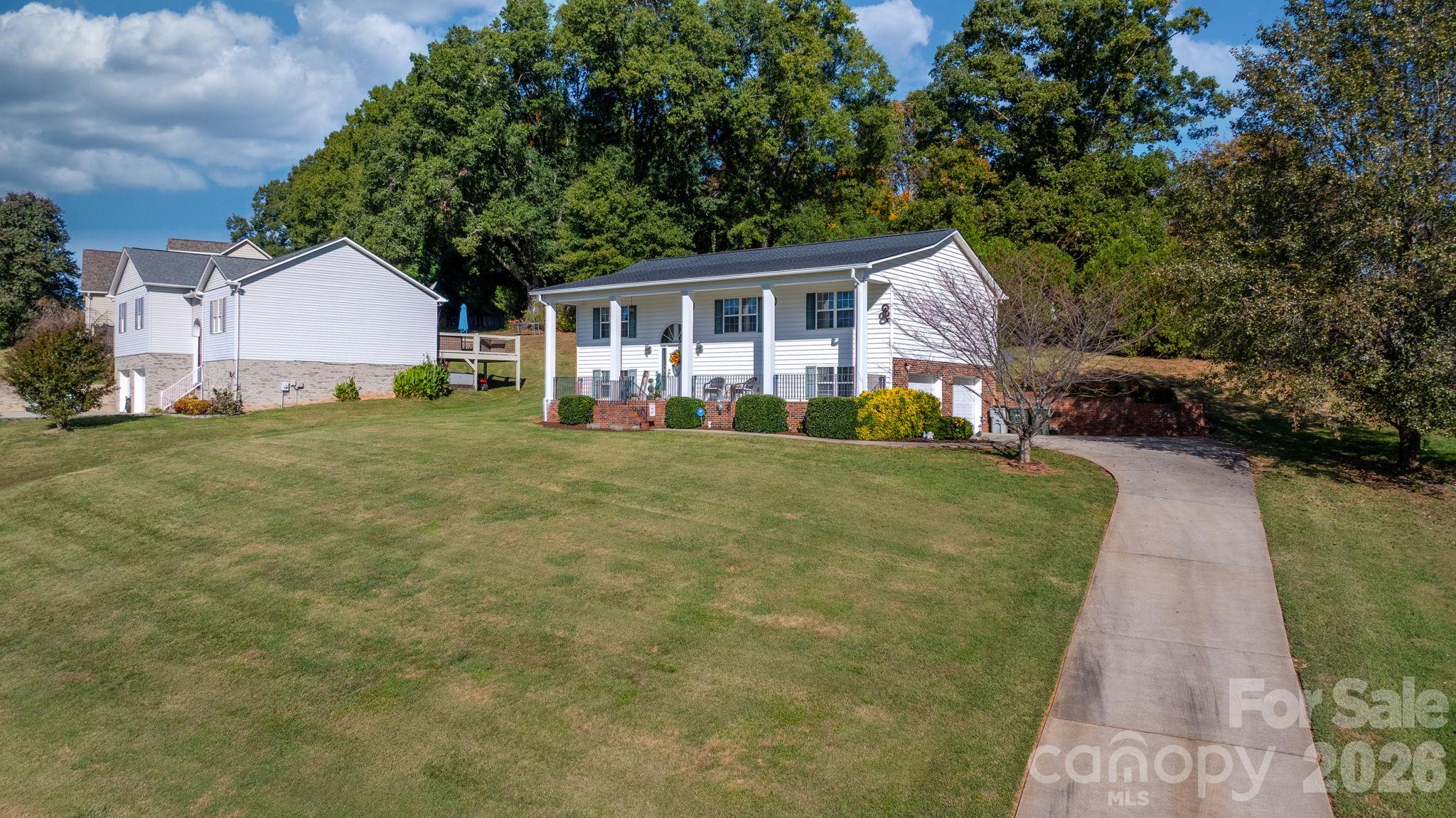 Single Family Residence at 2137 Olde Farm Road, Hudson, photo 32 of 38