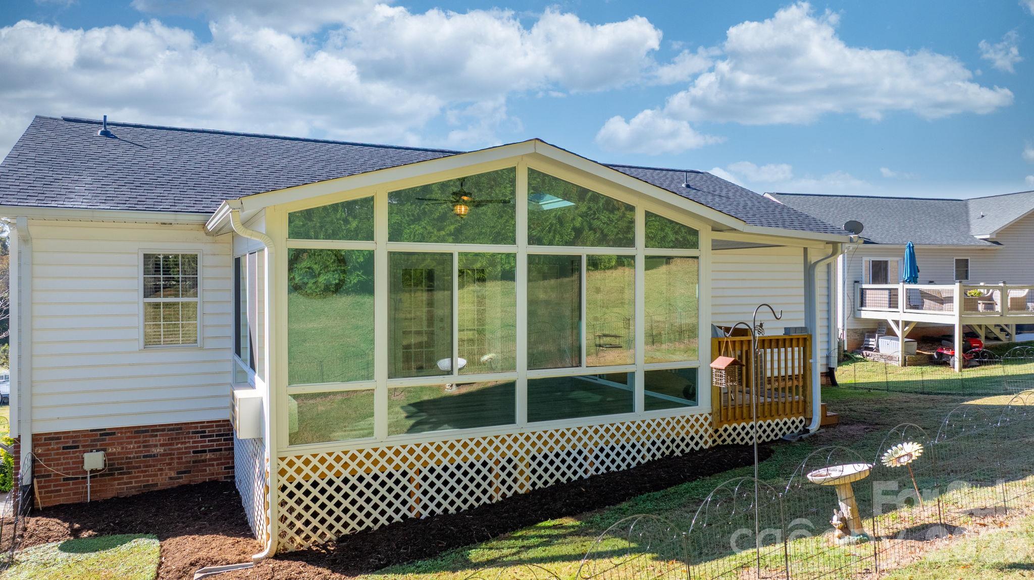 Single Family Residence at 2137 Olde Farm Road, Hudson, photo 33 of 38