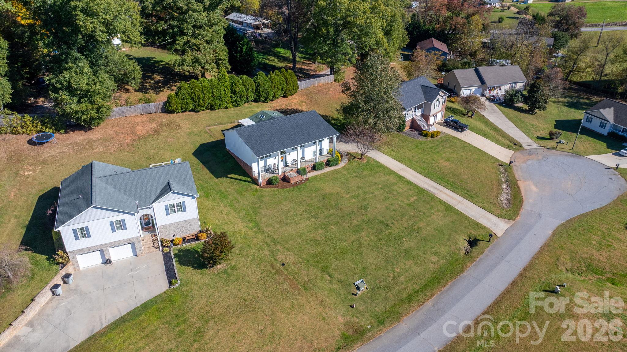 Single Family Residence at 2137 Olde Farm Road, Hudson, photo 36 of 38