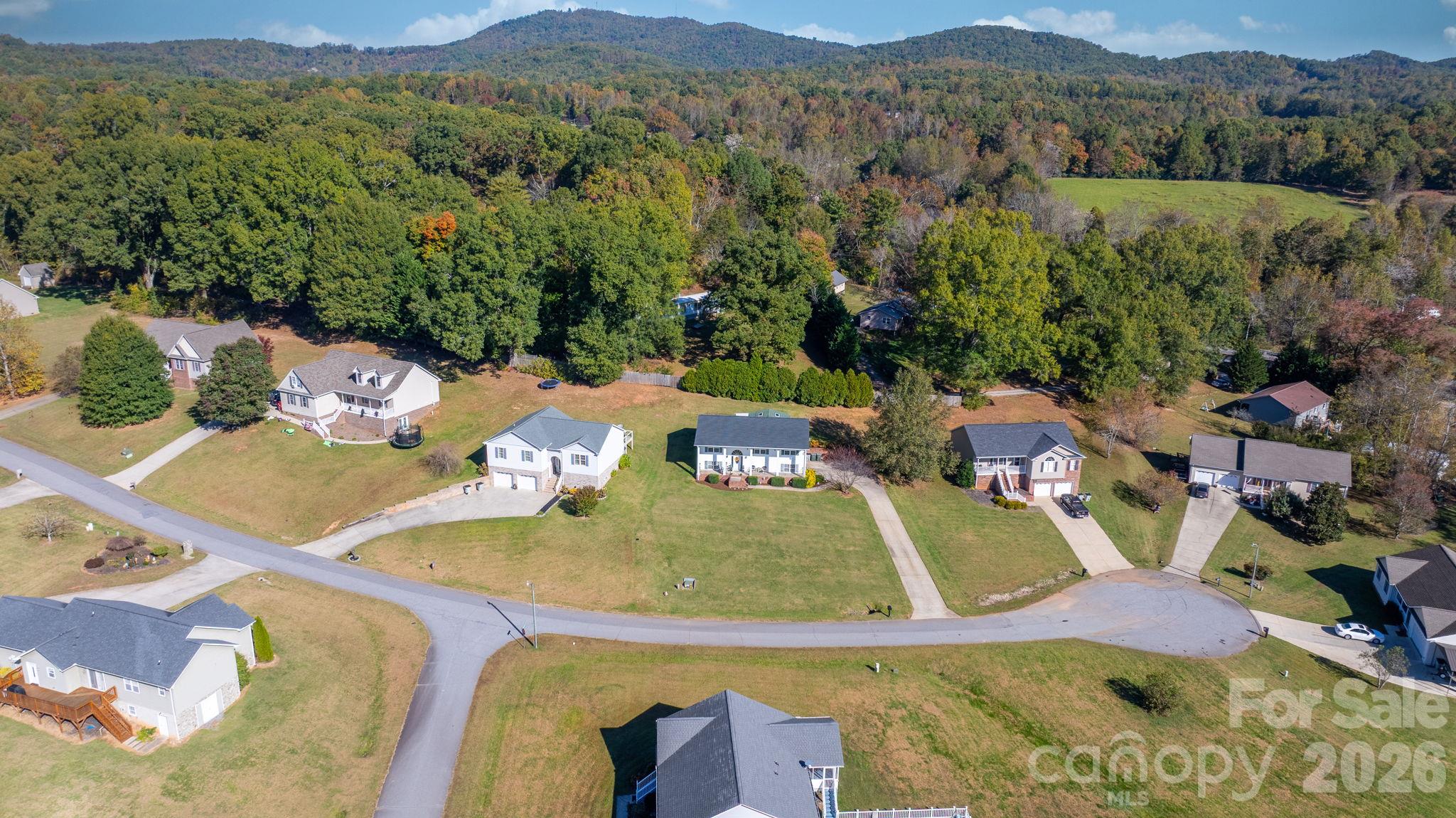 Single Family Residence at 2137 Olde Farm Road, Hudson, photo 37 of 38