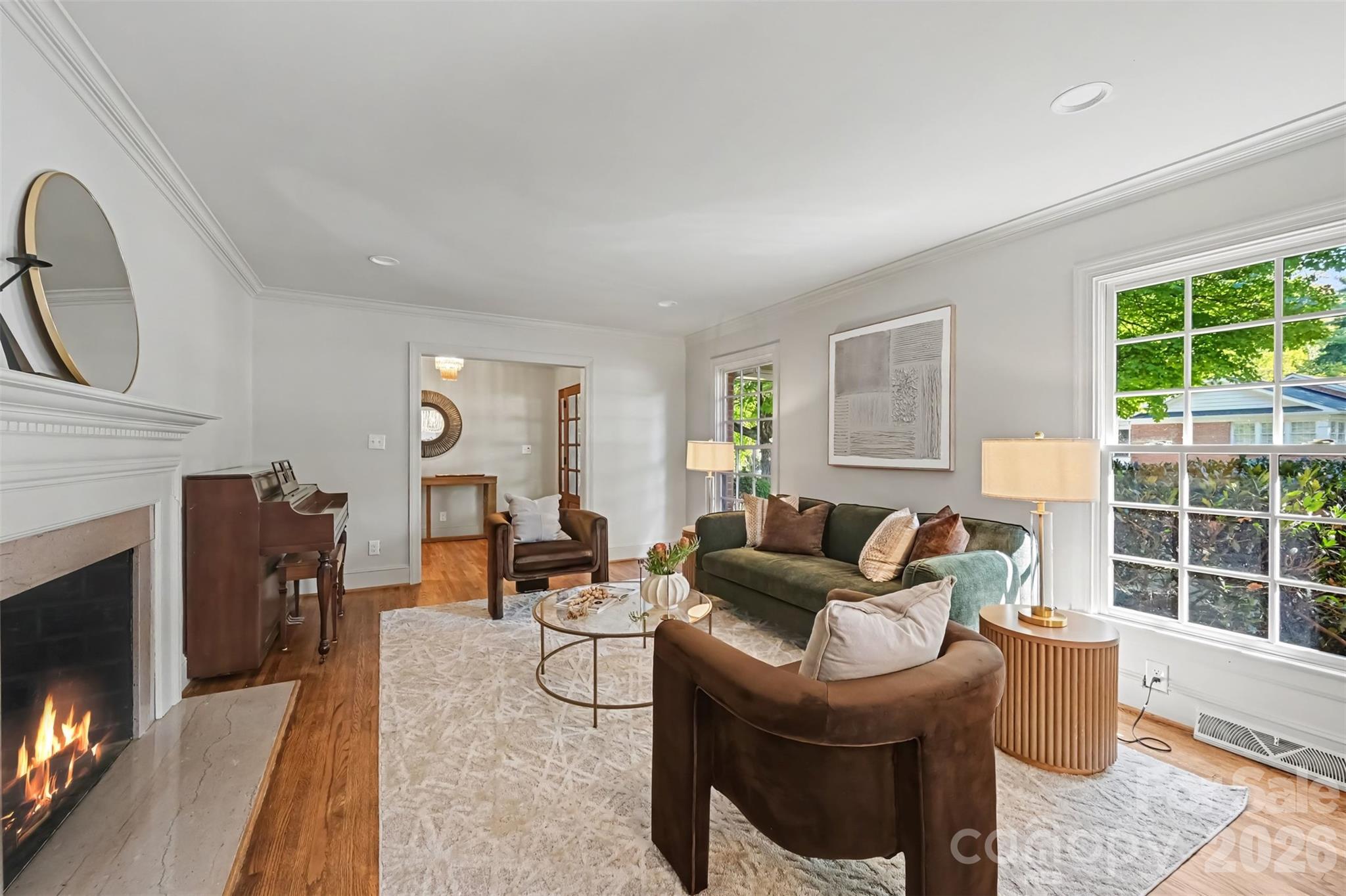 Single Family Residence at 701 Manning Drive, Charlotte, photo 7 of 47