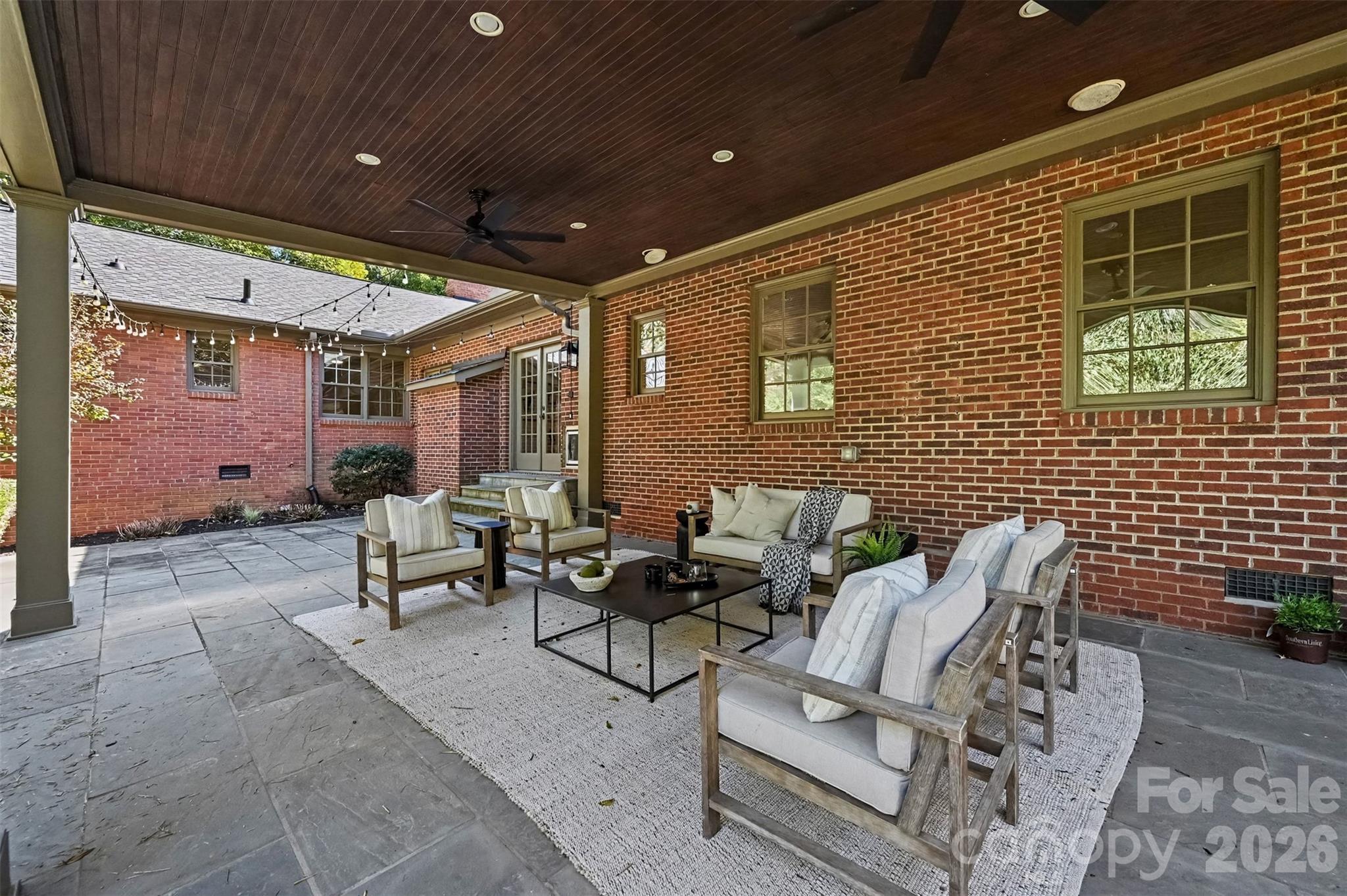 Single Family Residence at 701 Manning Drive, Charlotte, photo 40 of 47