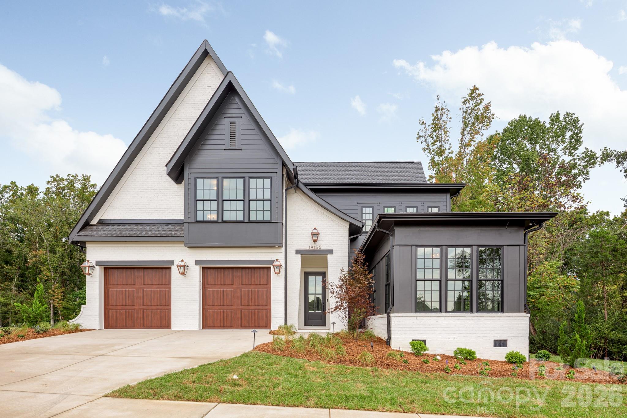 5549 Fairview Road