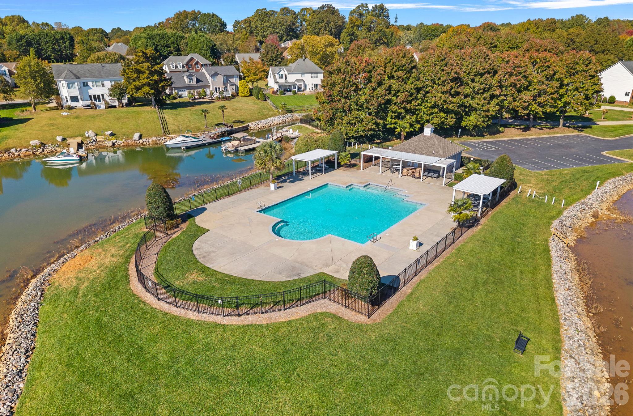 Single Family Residence at 220 Chandeleur Drive, Mooresville, photo 36 of 37
