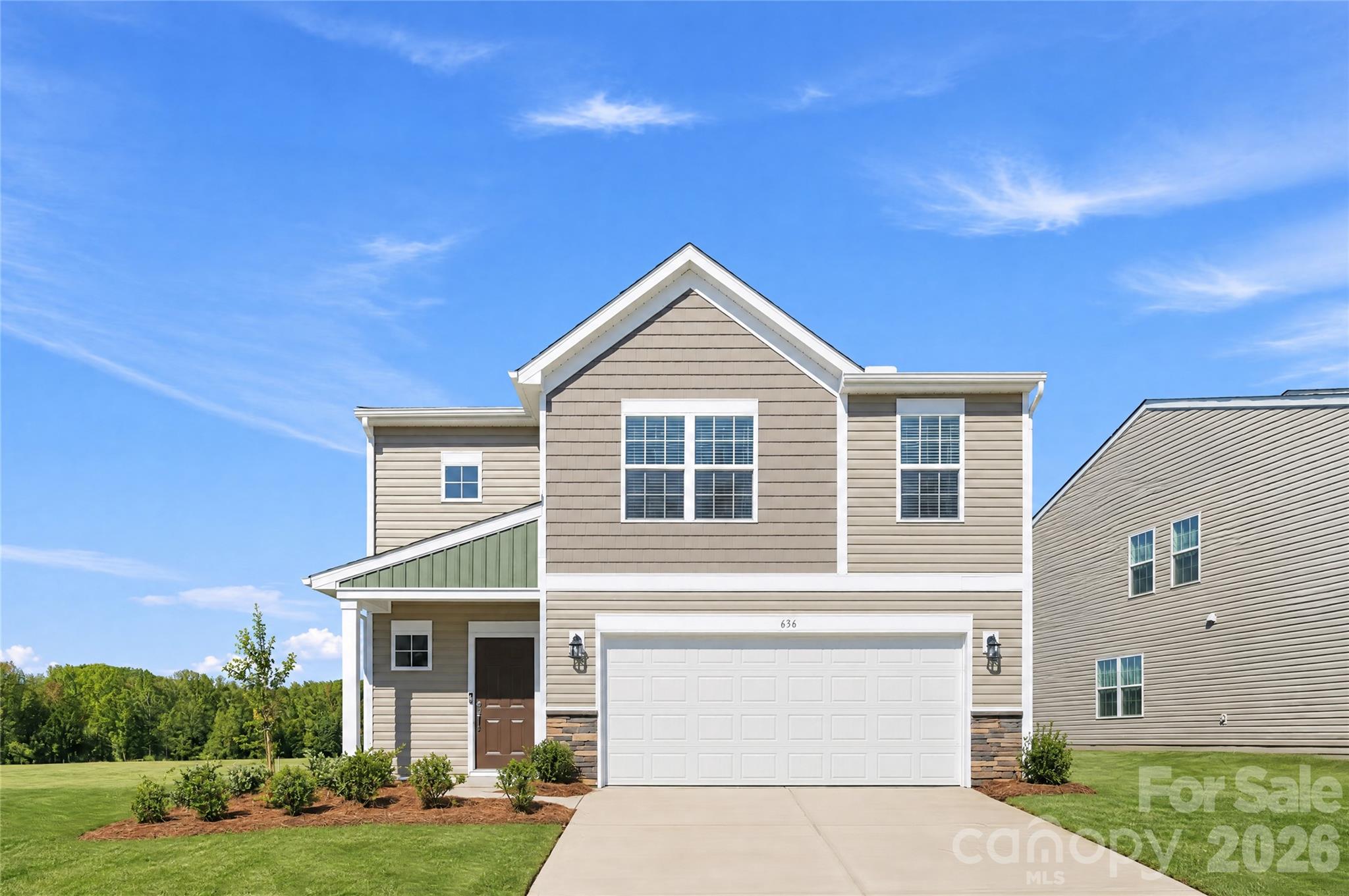 Single Family Residence at 636 Hot Springs Drive, Kannapolis, photo 2 of 20