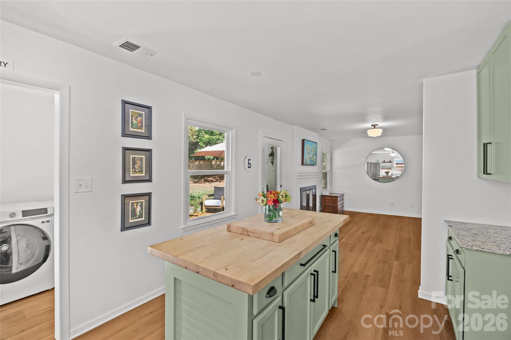 Butcher Block Island - 6441 Bridlewood Lane, Charlotte