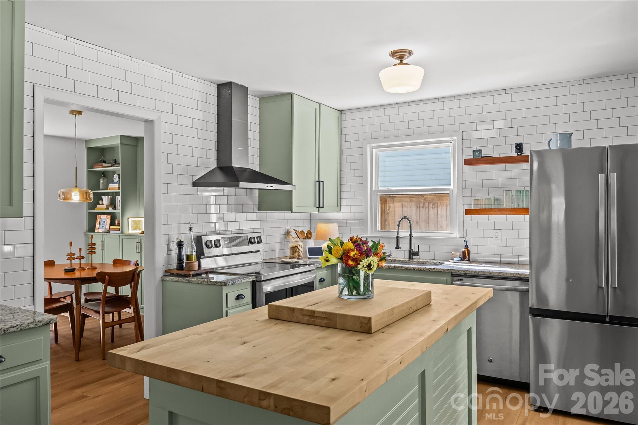 Stainless Appliances - 6441 Bridlewood Lane, Charlotte