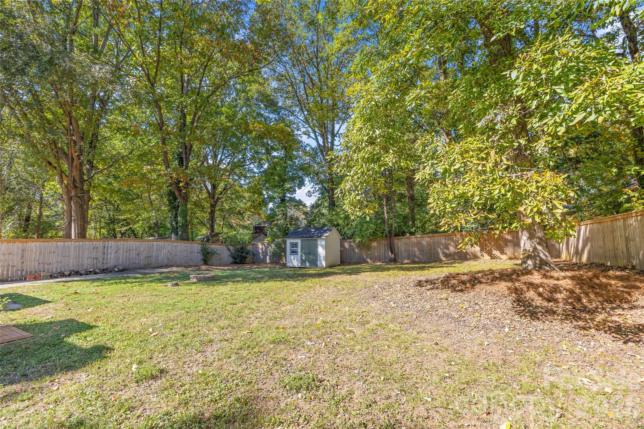 Large Lot - 6441 Bridlewood Lane, Charlotte