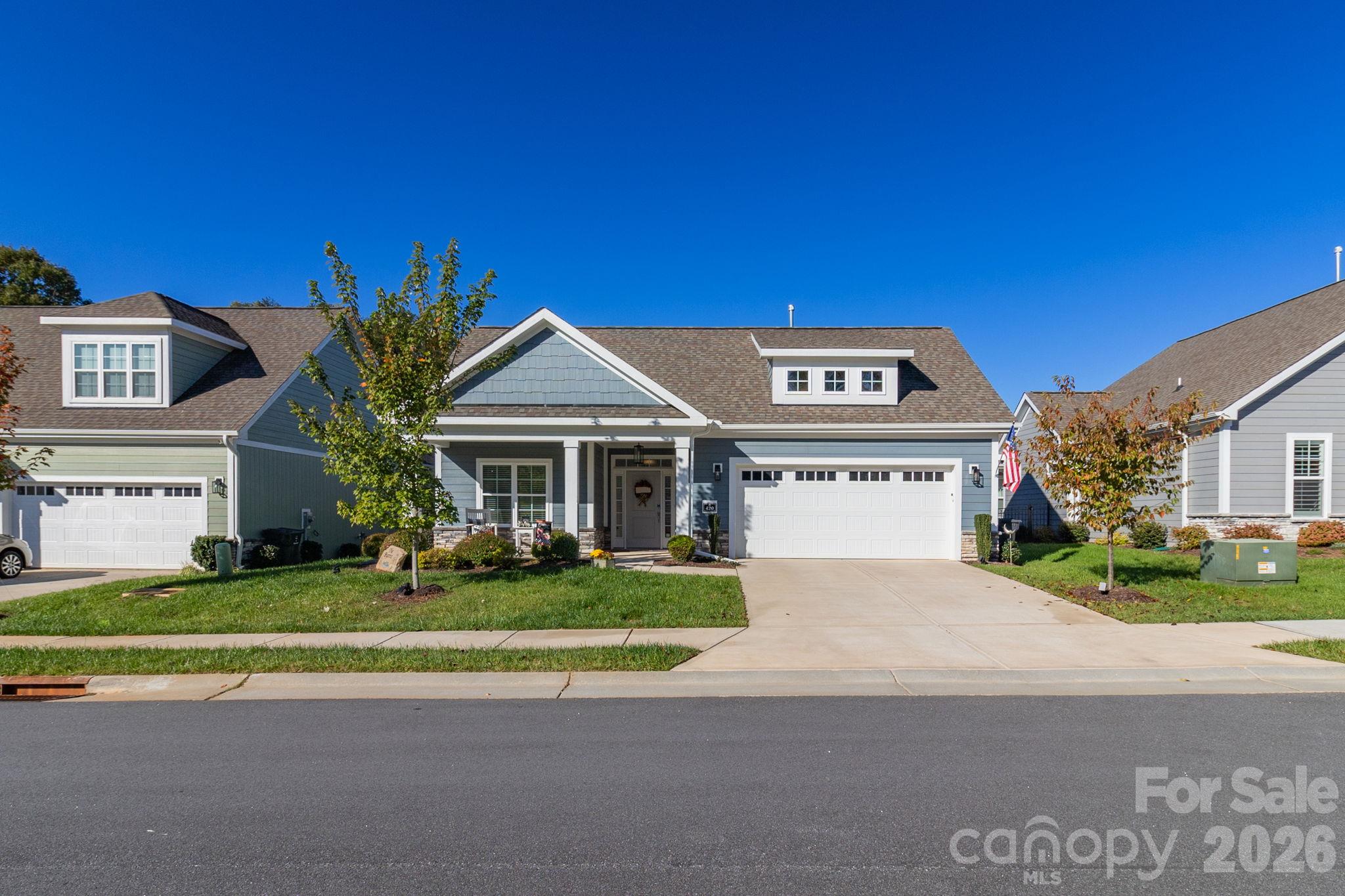 Single Family Residence at 420 Waterton Way, Kernersville, photo 2 of 37