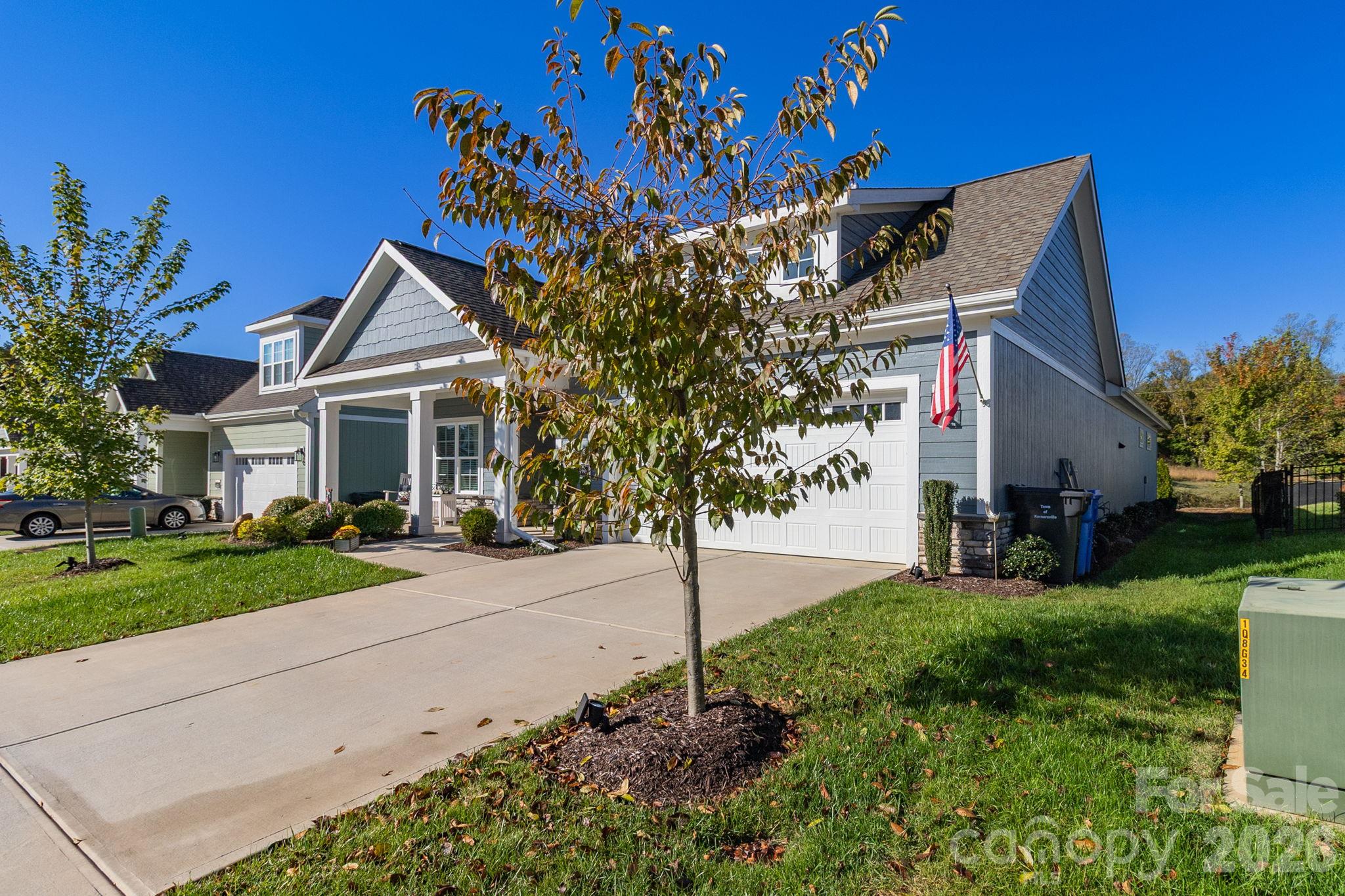 Single Family Residence at 420 Waterton Way, Kernersville, photo 4 of 37