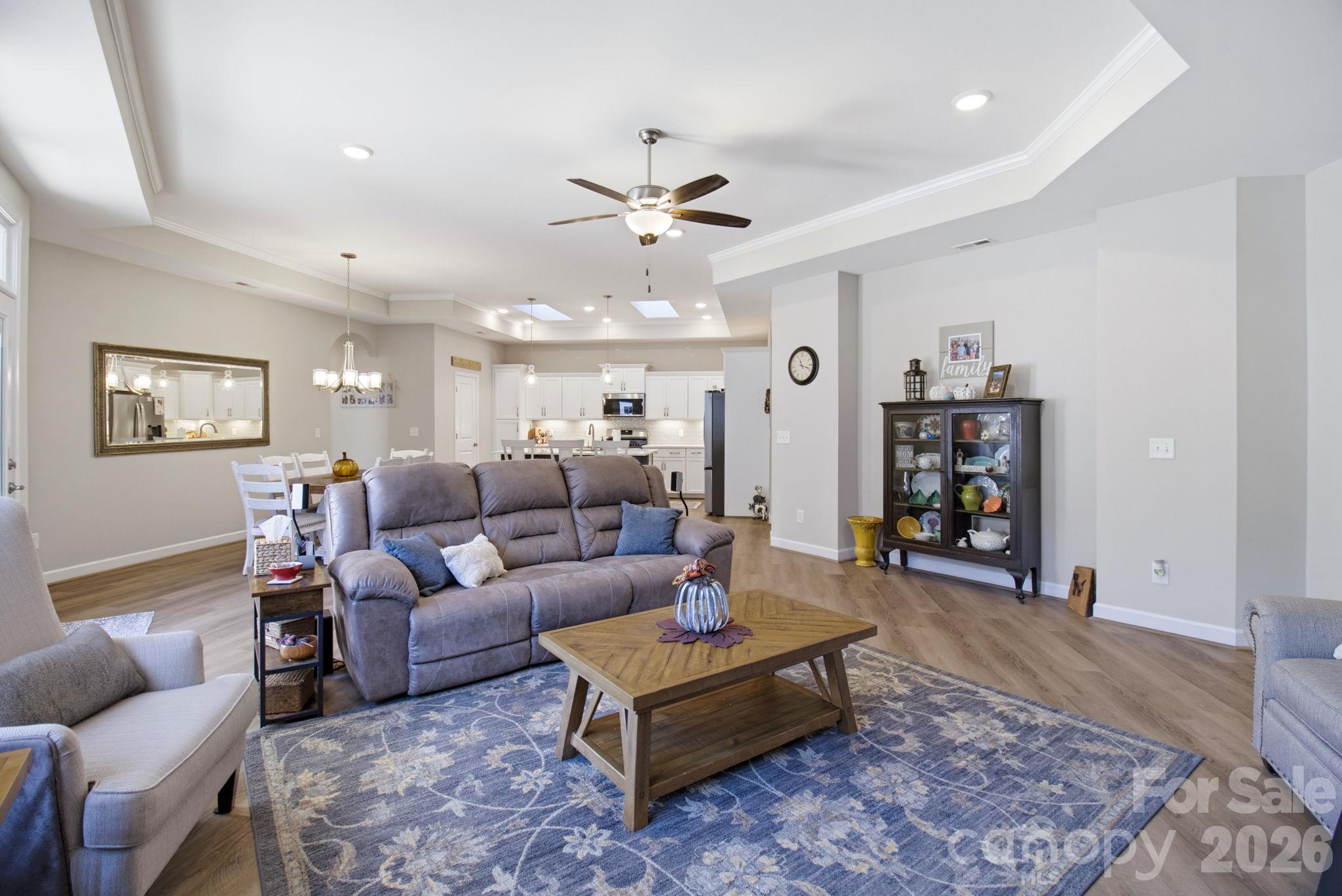Single Family Residence at 420 Waterton Way, Kernersville, photo 9 of 37