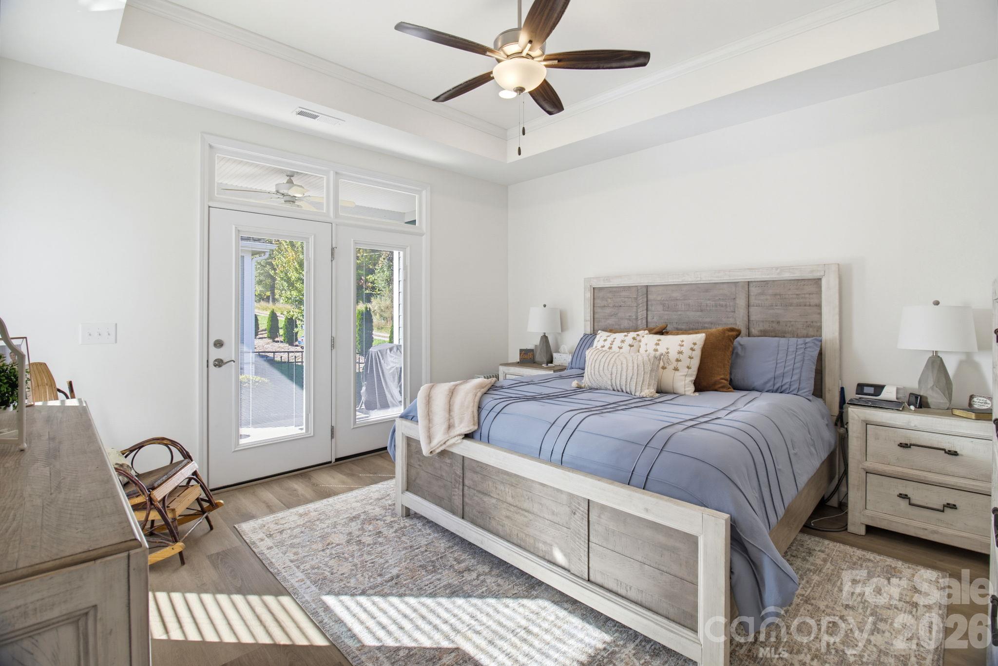 Single Family Residence at 420 Waterton Way, Kernersville, photo 17 of 37