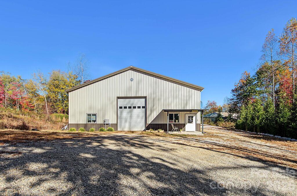 Warehouse/Office at 478 South Bobs Creek Road, Zirconia, photo 4 of 45