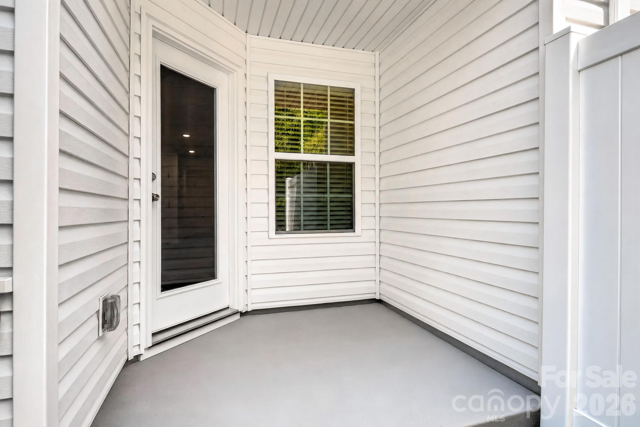 Townhouse at 366 Sand Dunes Drive, Kannapolis, photo 3 of 6