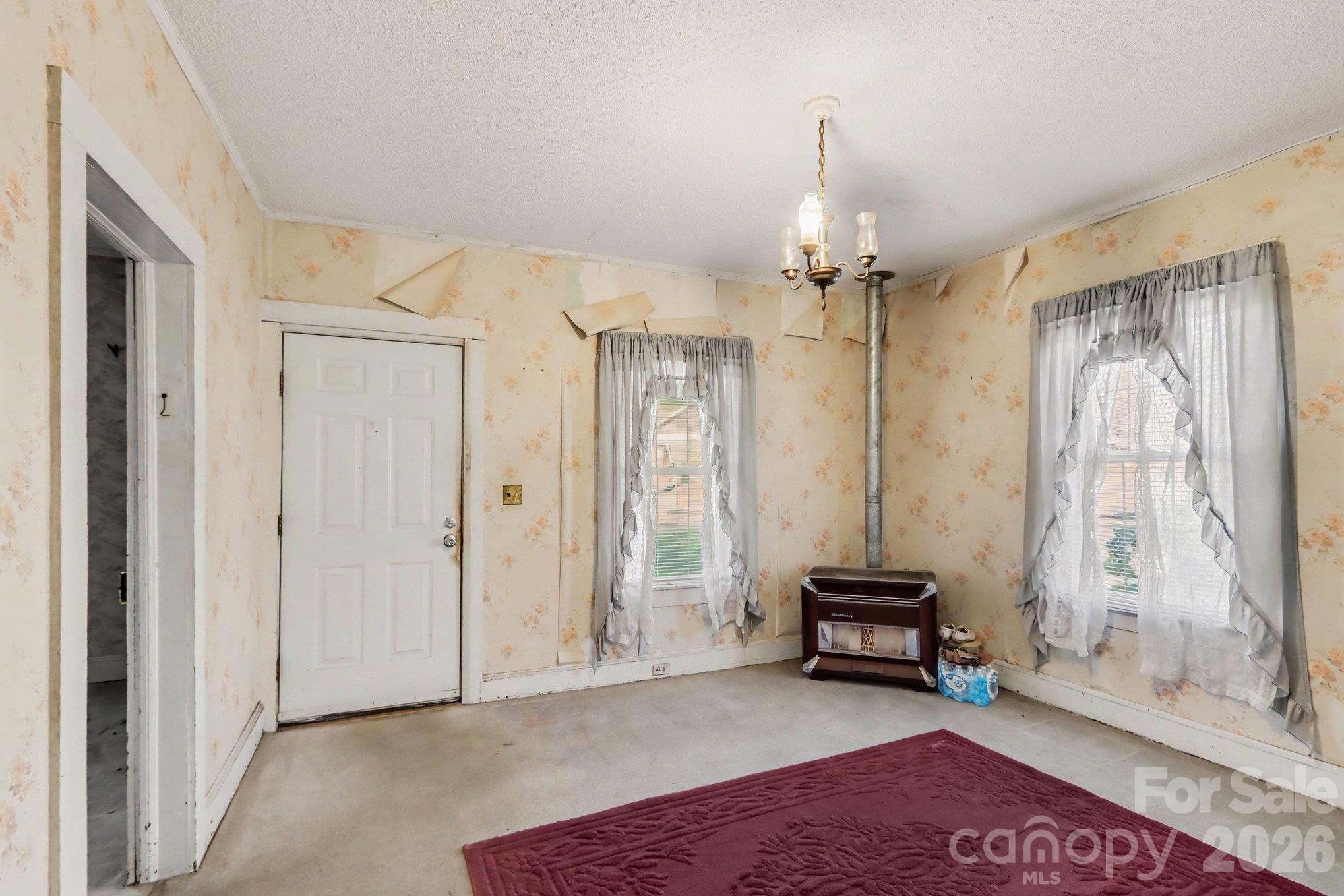 Single Family Residence at 1062 Wellman Street, Gastonia, photo 5 of 28