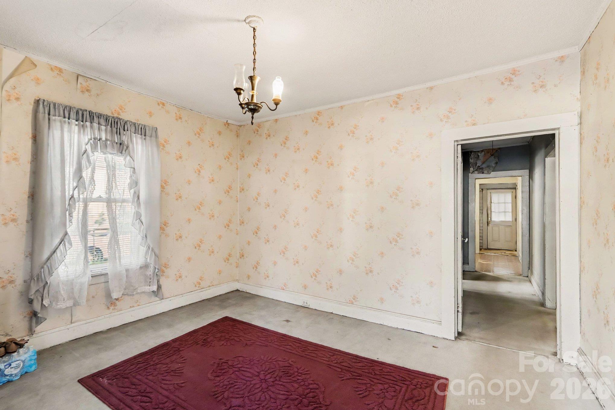 Single Family Residence at 1062 Wellman Street, Gastonia, photo 6 of 28