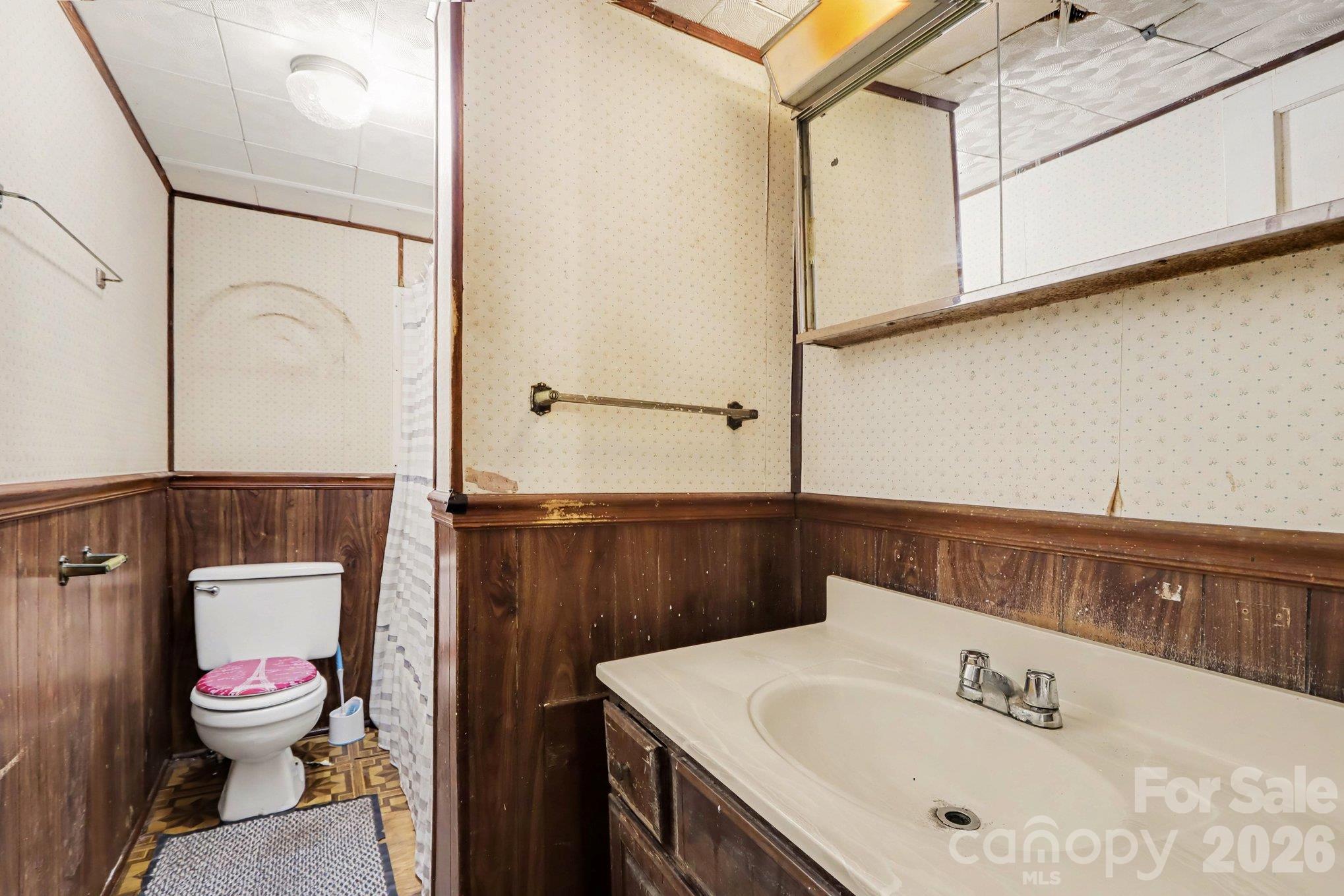 Single Family Residence at 1062 Wellman Street, Gastonia, photo 10 of 28