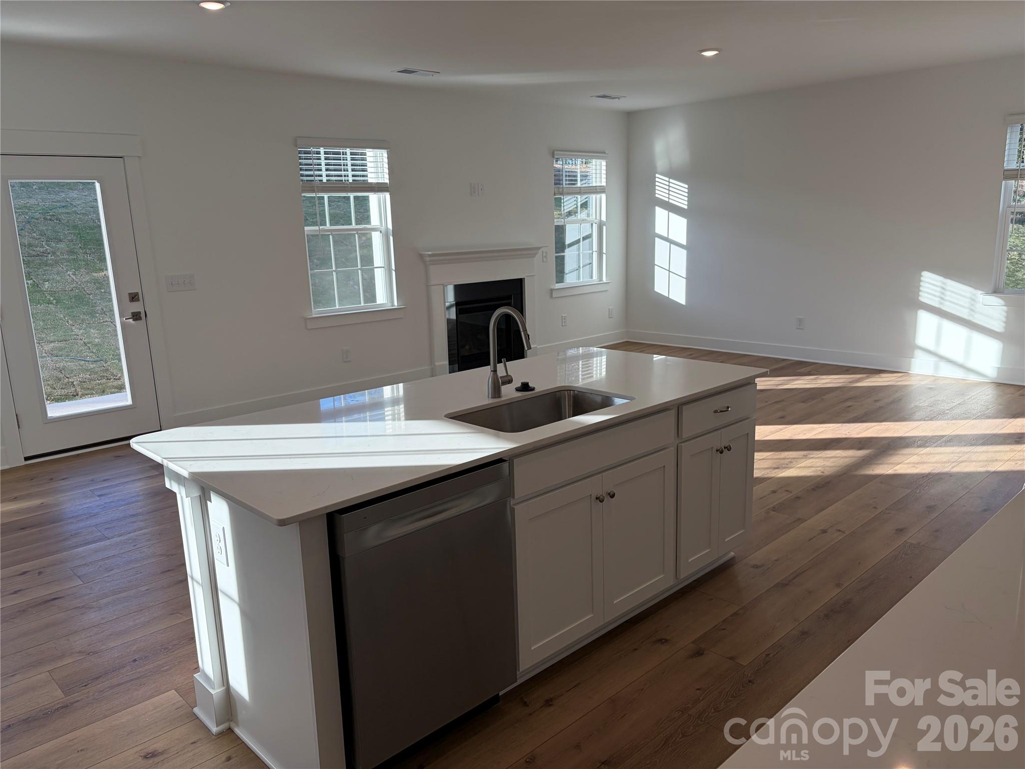 Single Family Residence at 1135 Coopers Court, Belmont, photo 10 of 45