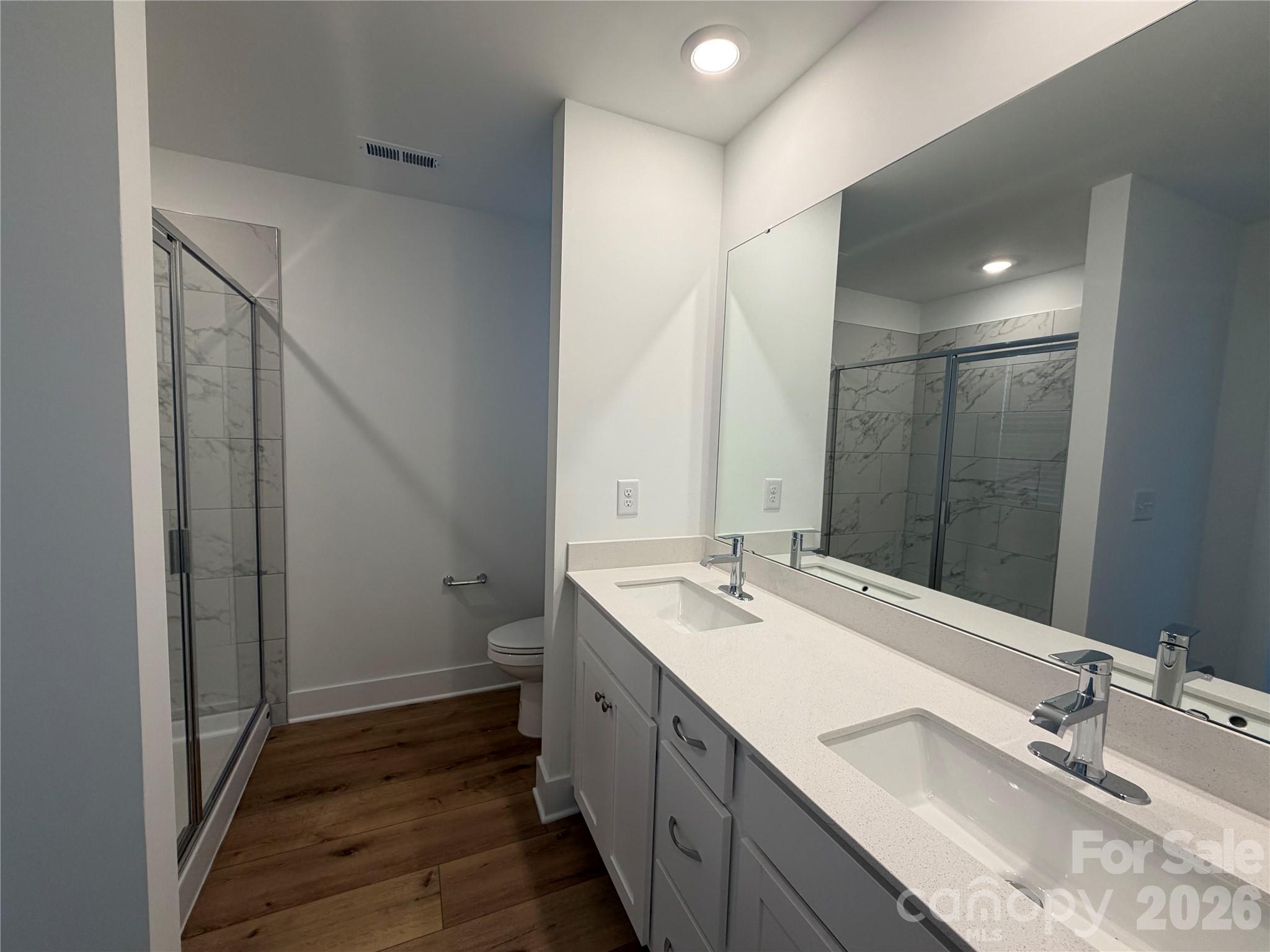 Single Family Residence at 1135 Coopers Court, Belmont, photo 22 of 45