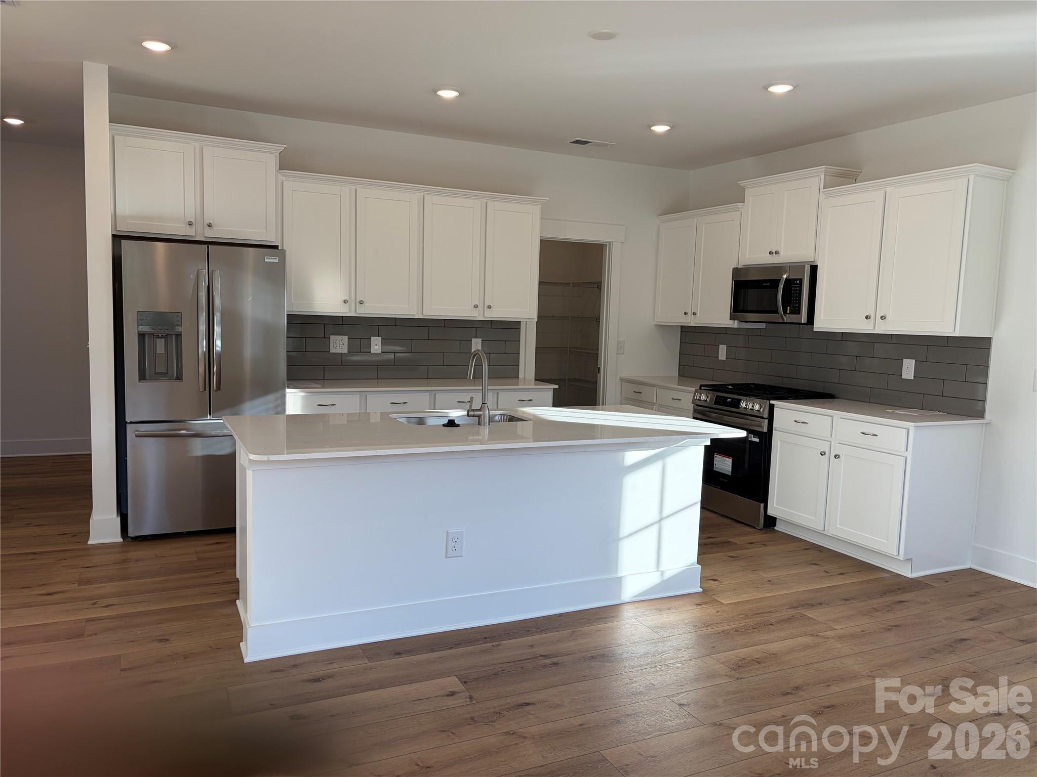 Single Family Residence at 1135 Coopers Court, Belmont, photo 28 of 45