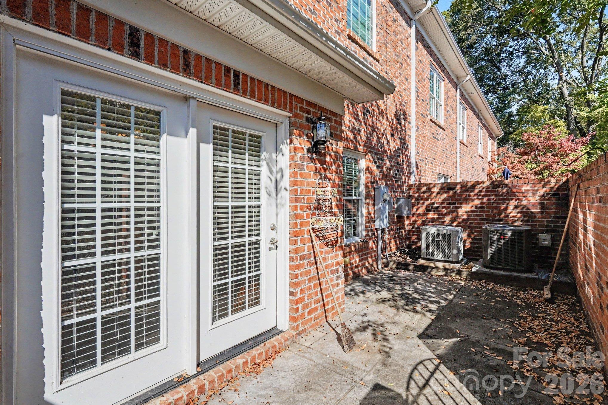 Townhouse at 404 Merion Lane, Fort Mill, photo 32 of 33