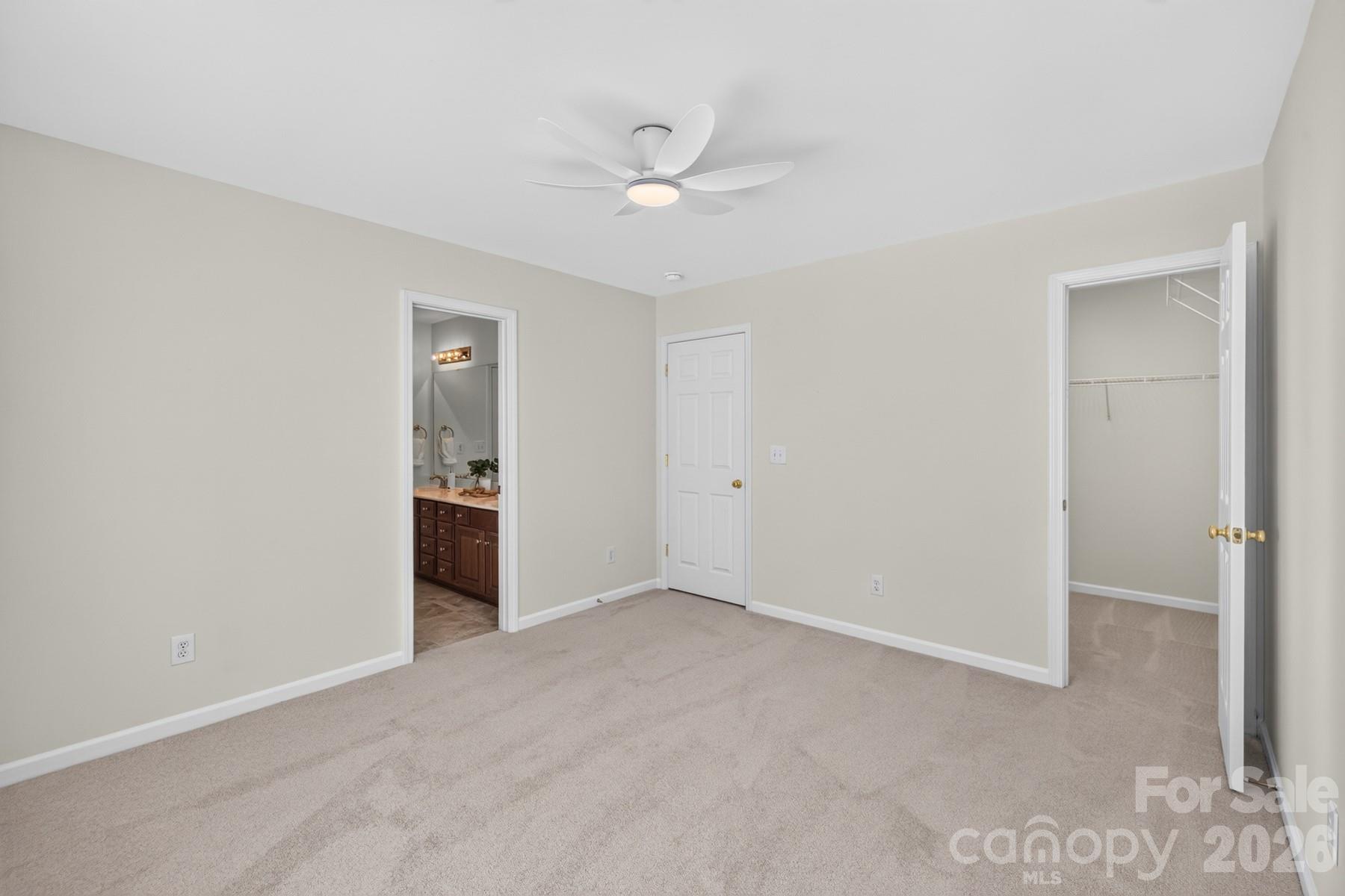 Bedroom 4 w W/I closet and Jack&Jill bath - 10826 Persimmon Creek Drive, Mint Hill