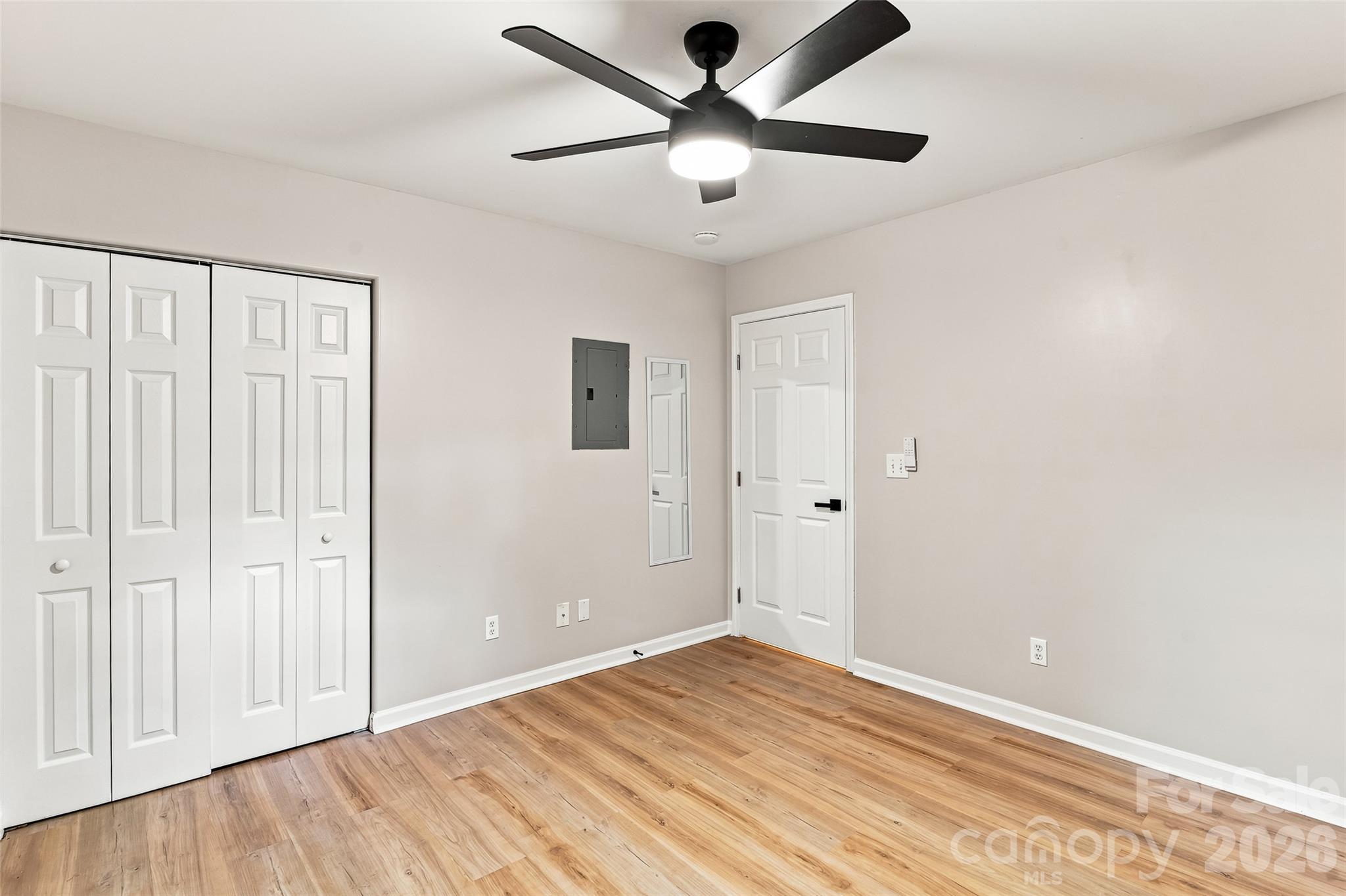 Right side - bedroom - 160 State Street, Asheville