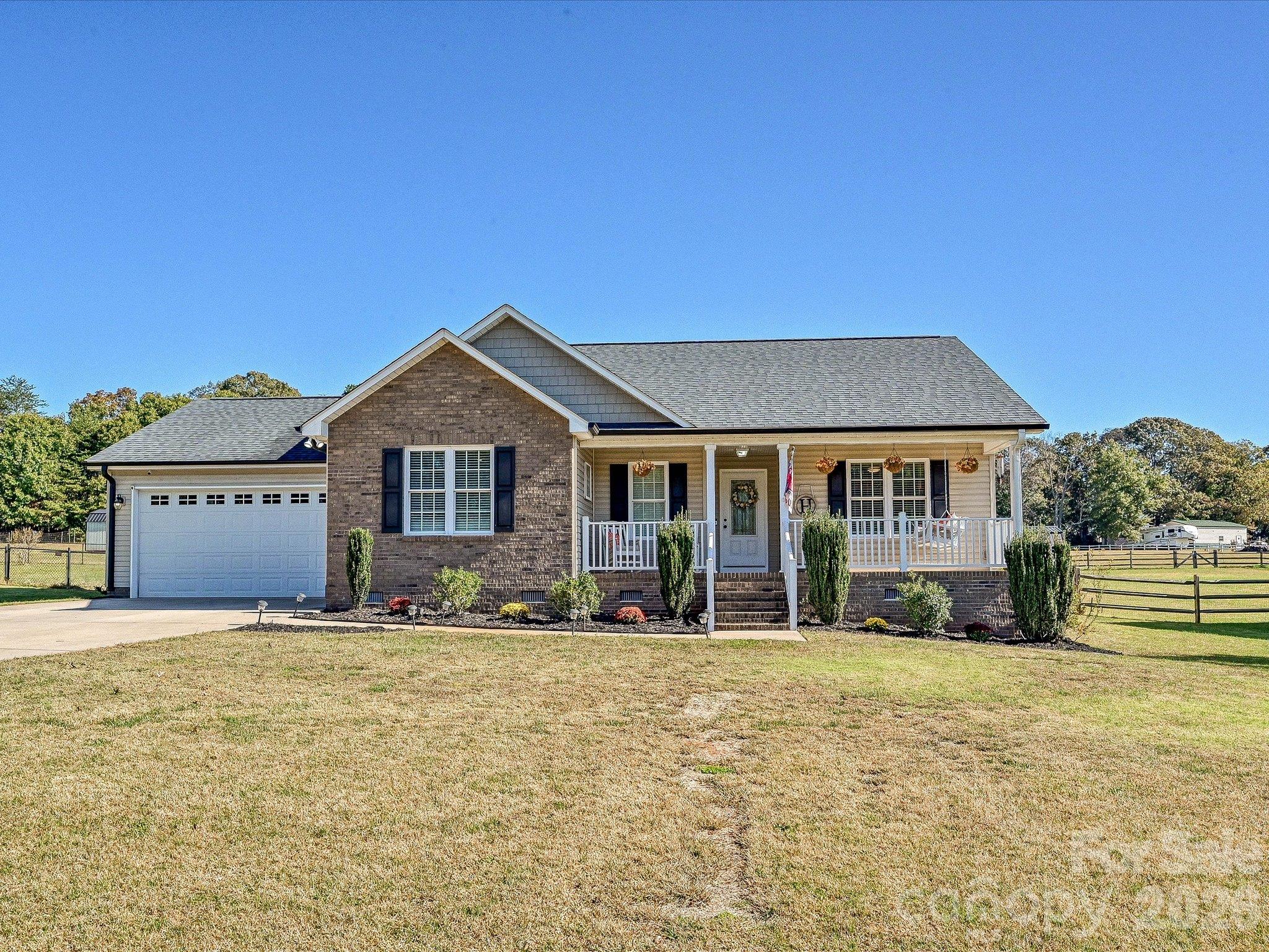 Single Family Residence at 2550 Rock Dam Road, Lincolnton, photo 2 of 28