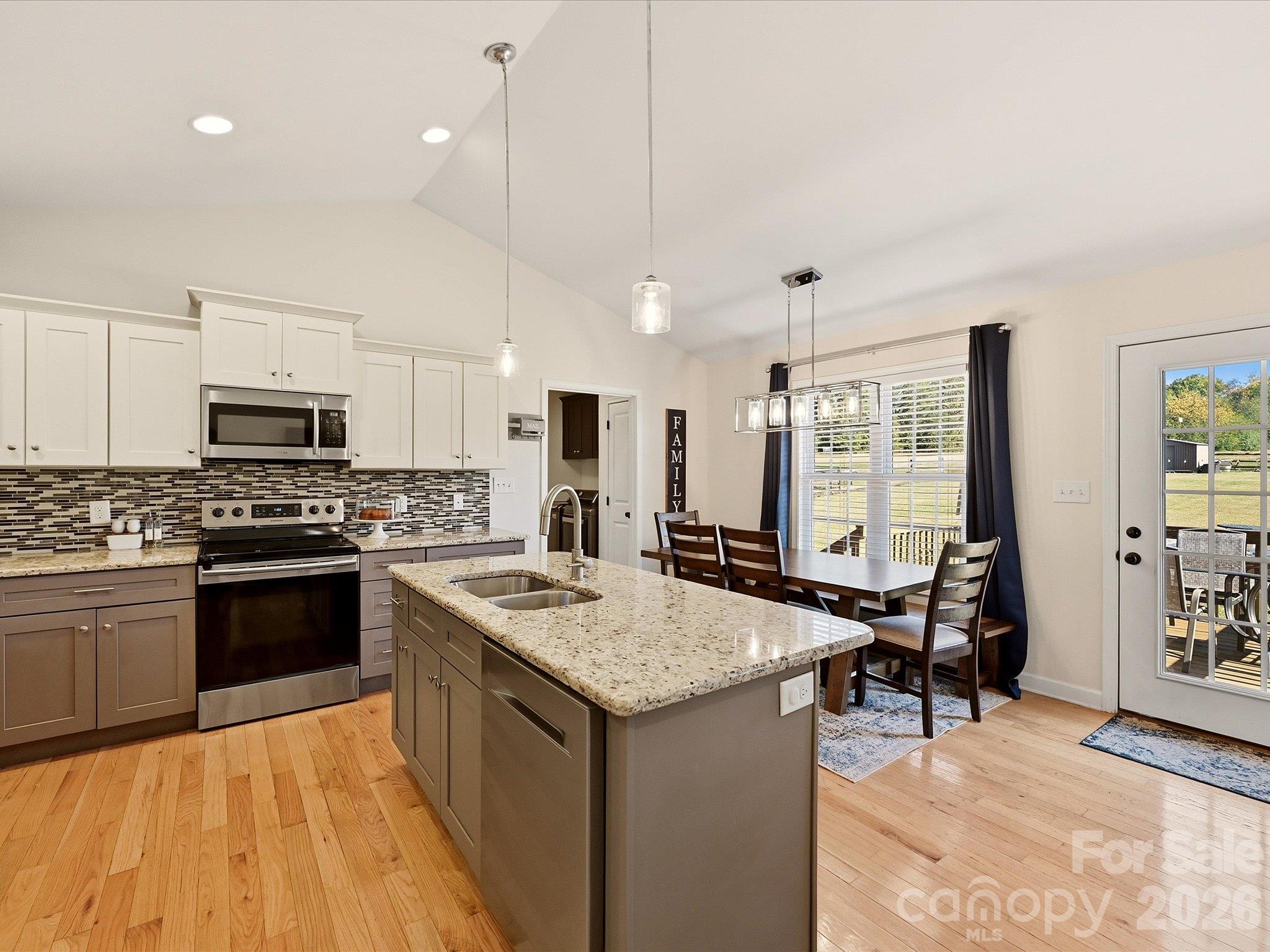 Single Family Residence at 2550 Rock Dam Road, Lincolnton, photo 6 of 28