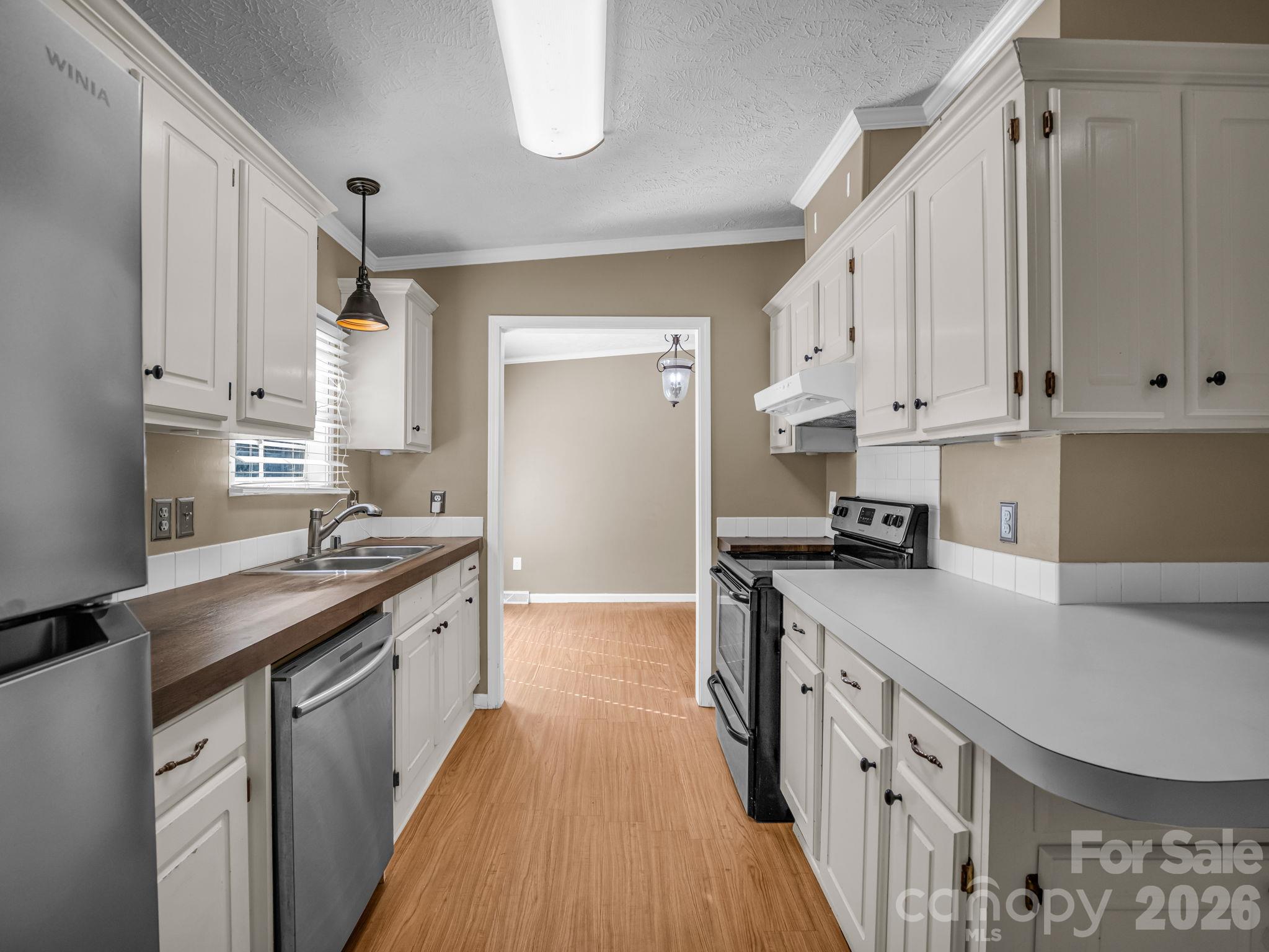 Single Family Residence at 670 Will Green Road, Tryon, photo 5 of 40