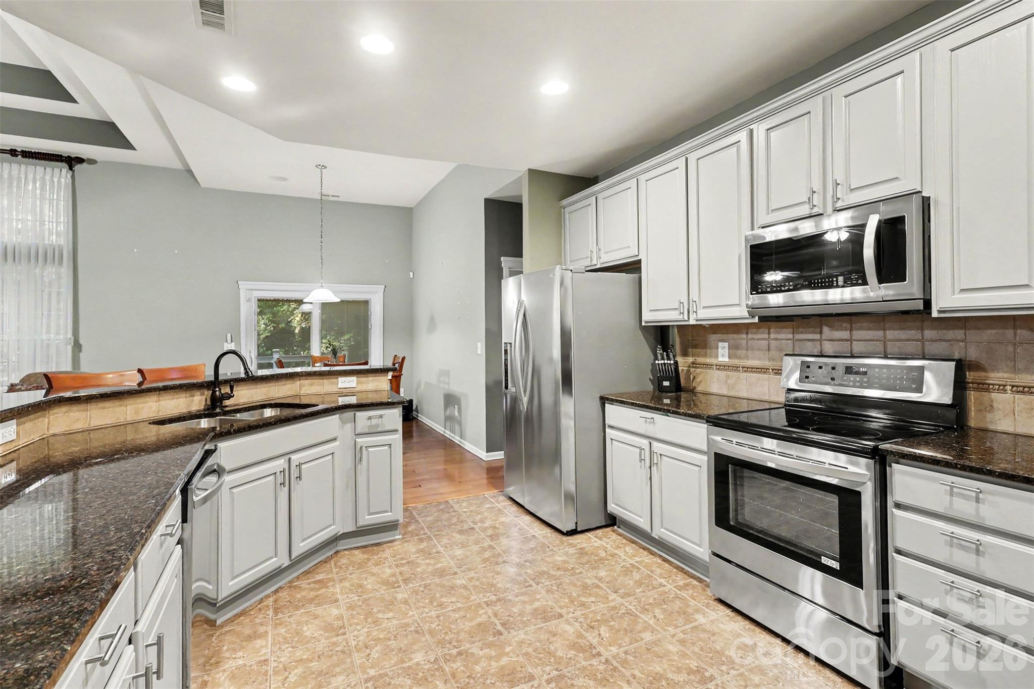 Kitchen - 6332 Colonial Garden Drive, Huntersville