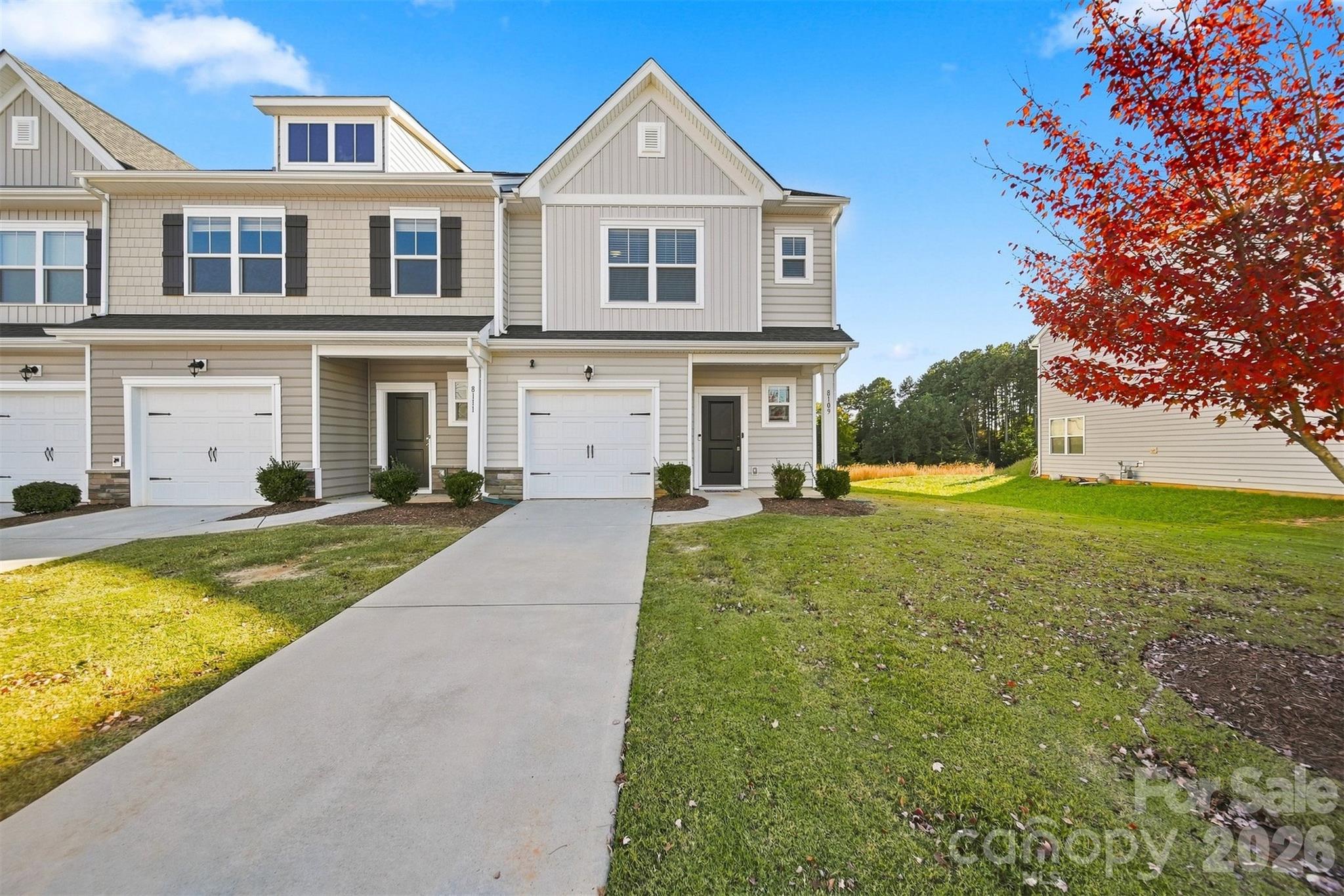 Townhouse at 8109 Sheffield Drive, Terrell, photo 2 of 47