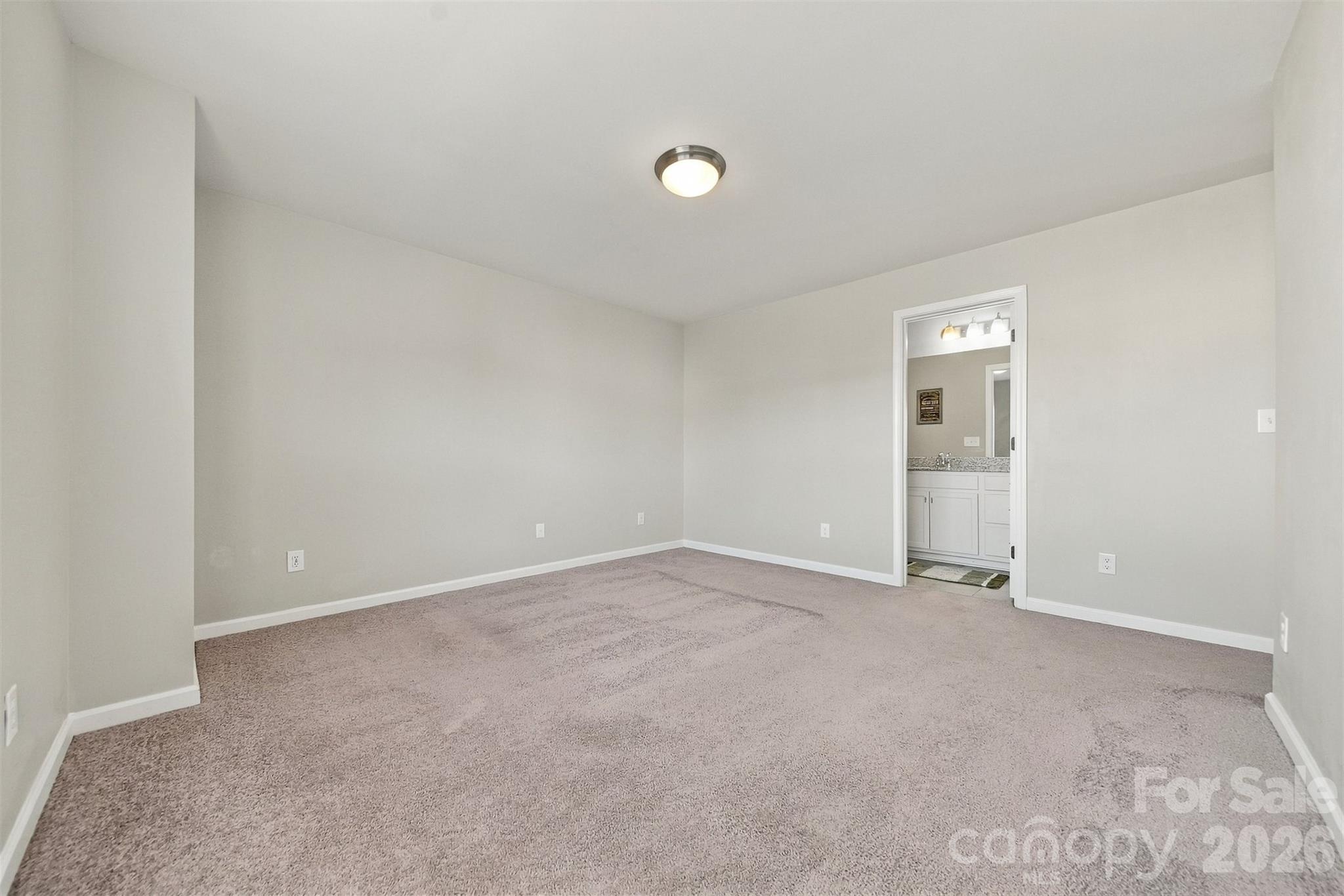 Townhouse at 8109 Sheffield Drive, Terrell, photo 23 of 47