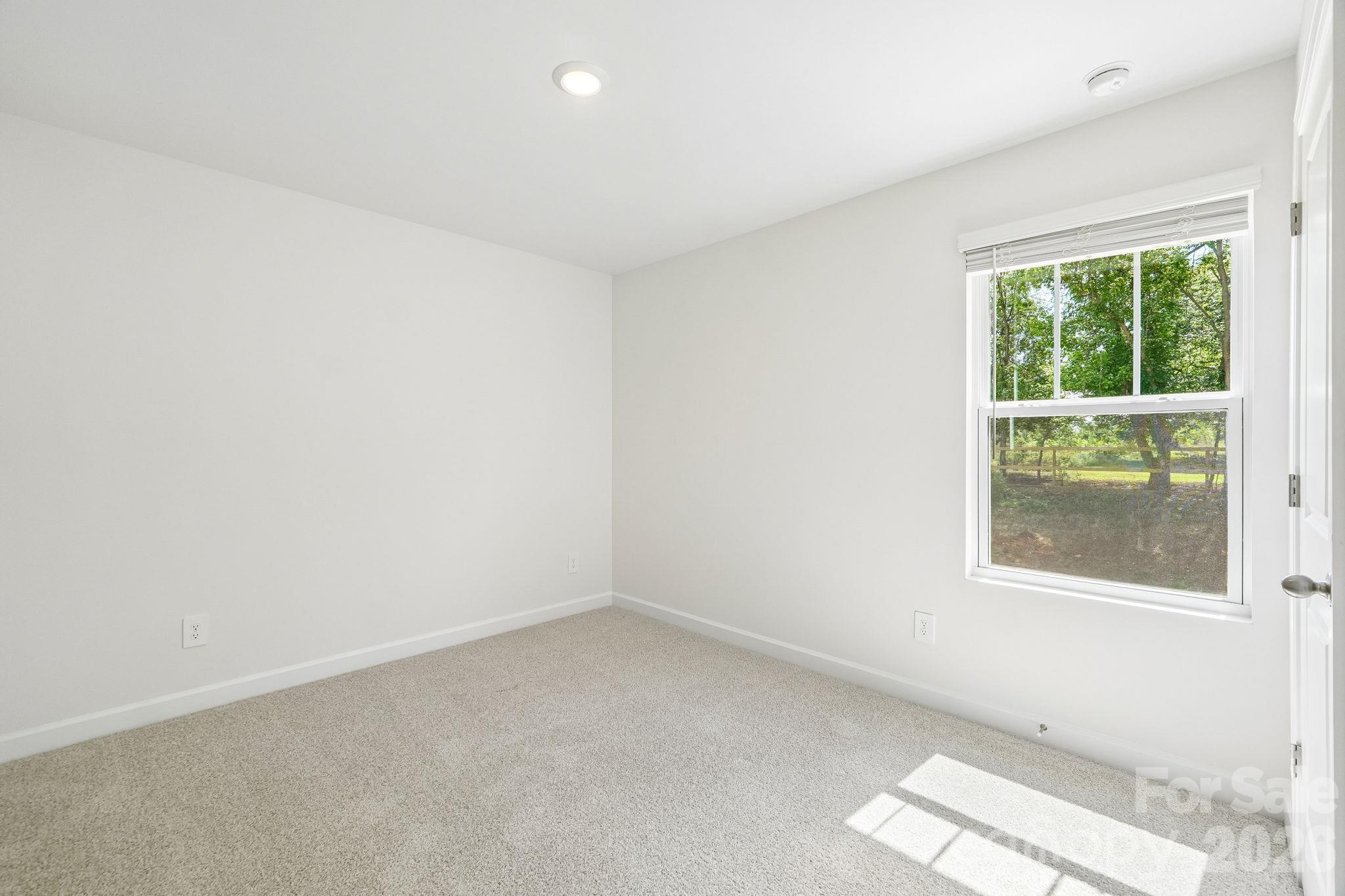 Single Family Residence at 3055 14th Avenue Avenue NE, Conover, photo 17 of 29